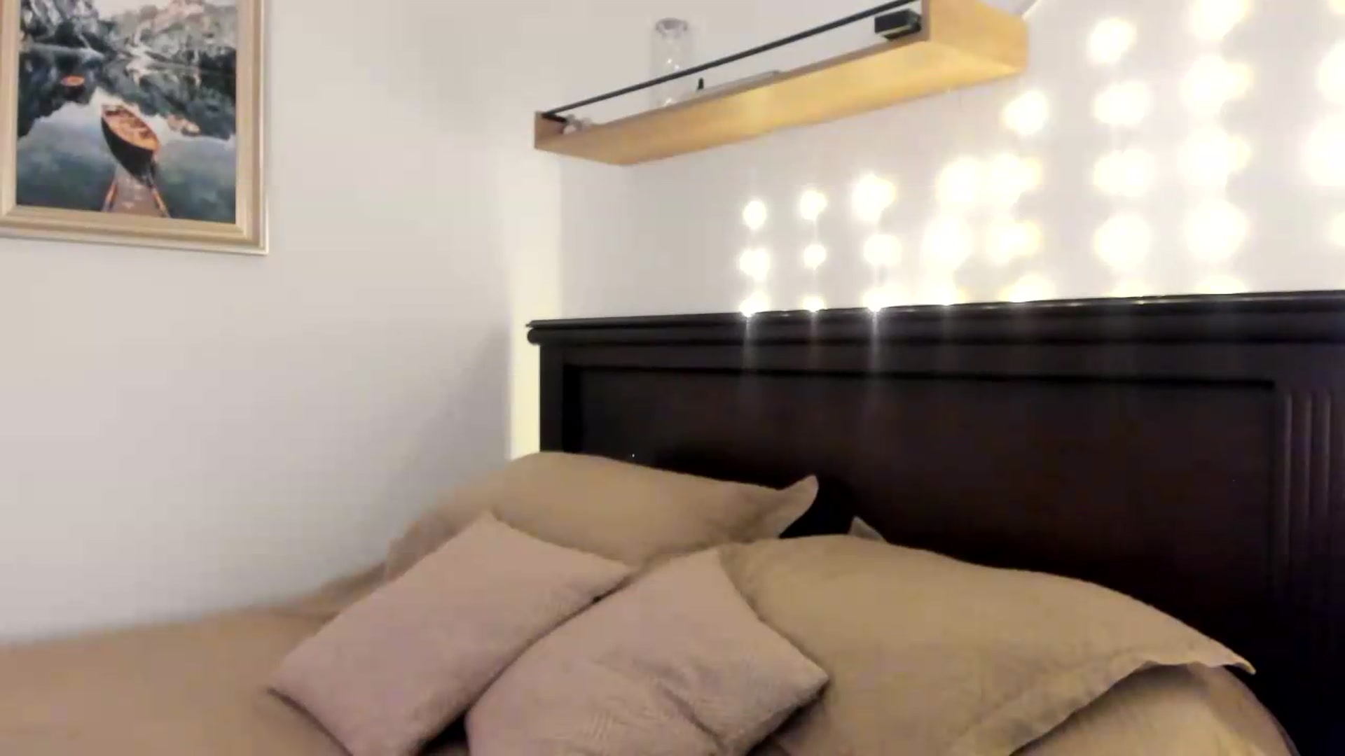 Gallery image thumbnail from Red_Flower203's myfreecams stream on, 07/10/2026, 24:03 image 17 of 20