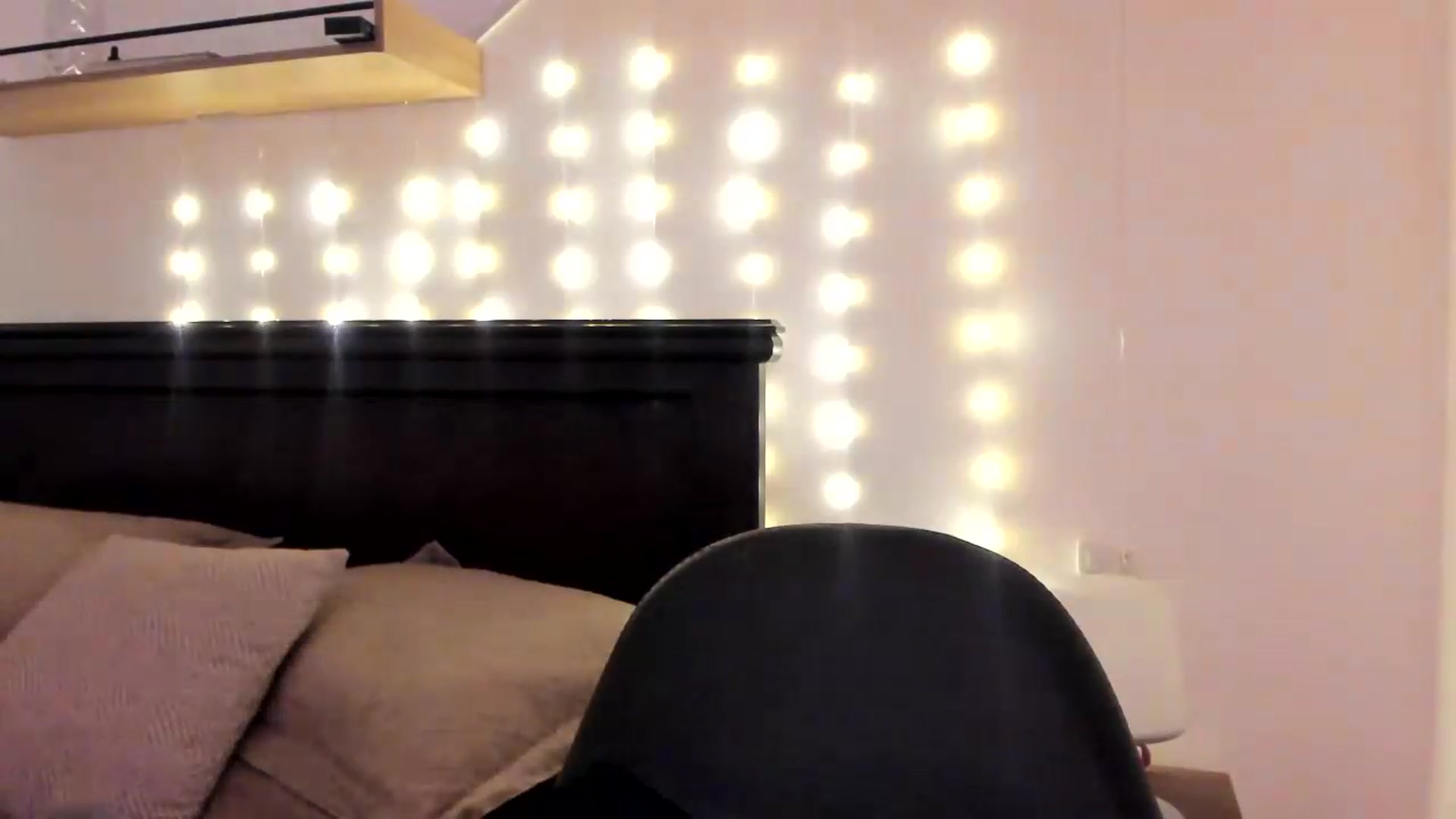 Gallery image thumbnail from Red_Flower203's myfreecams stream on, 07/10/2026, 02:59 image 13 of 20