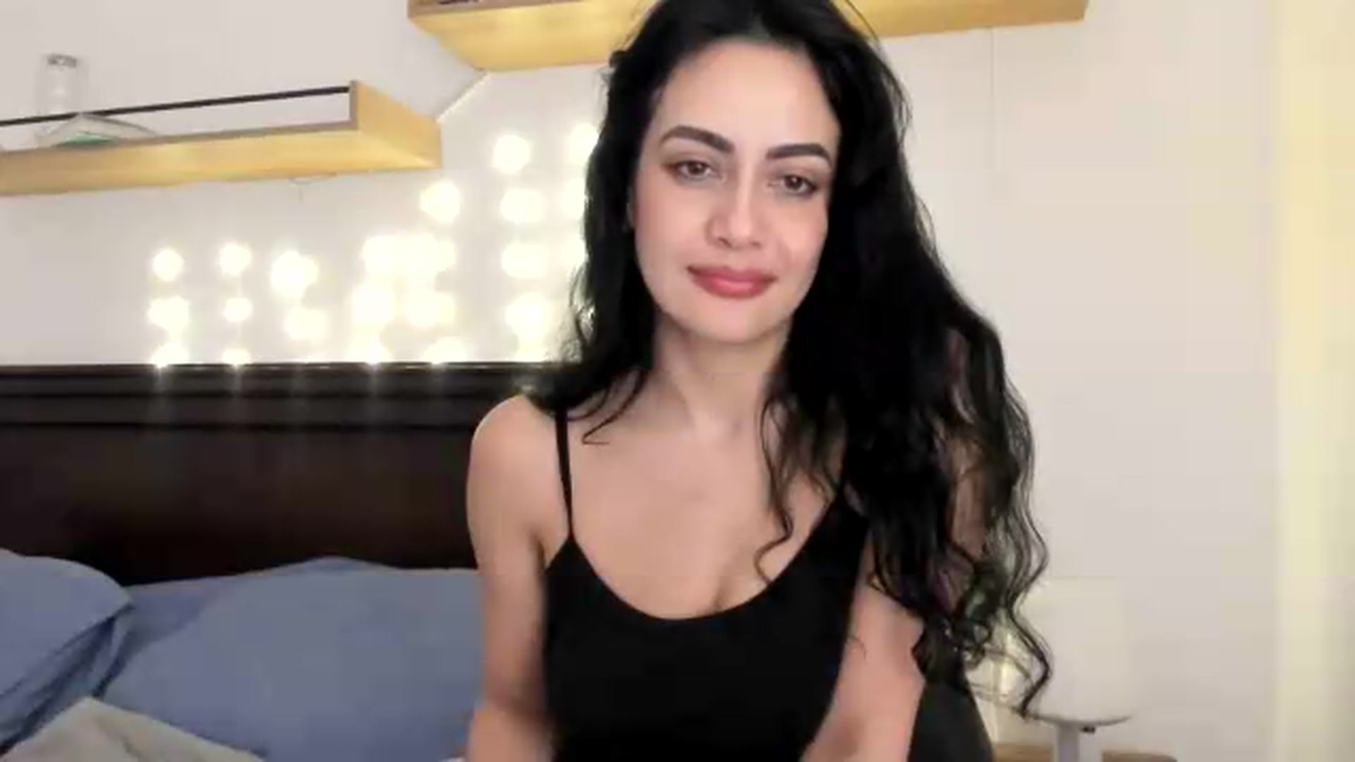 Gallery image thumbnail from Red_Flower203's myfreecams stream on, 07/20/2026, 03:01 image 18 of 20