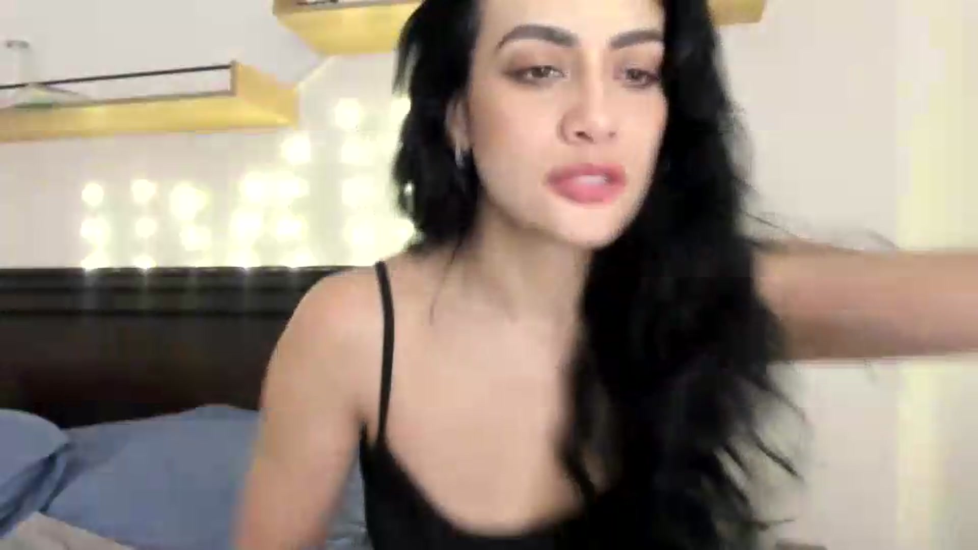 Gallery image thumbnail from Red_Flower203's myfreecams stream on, 07/20/2026, 04:29 image 20 of 20