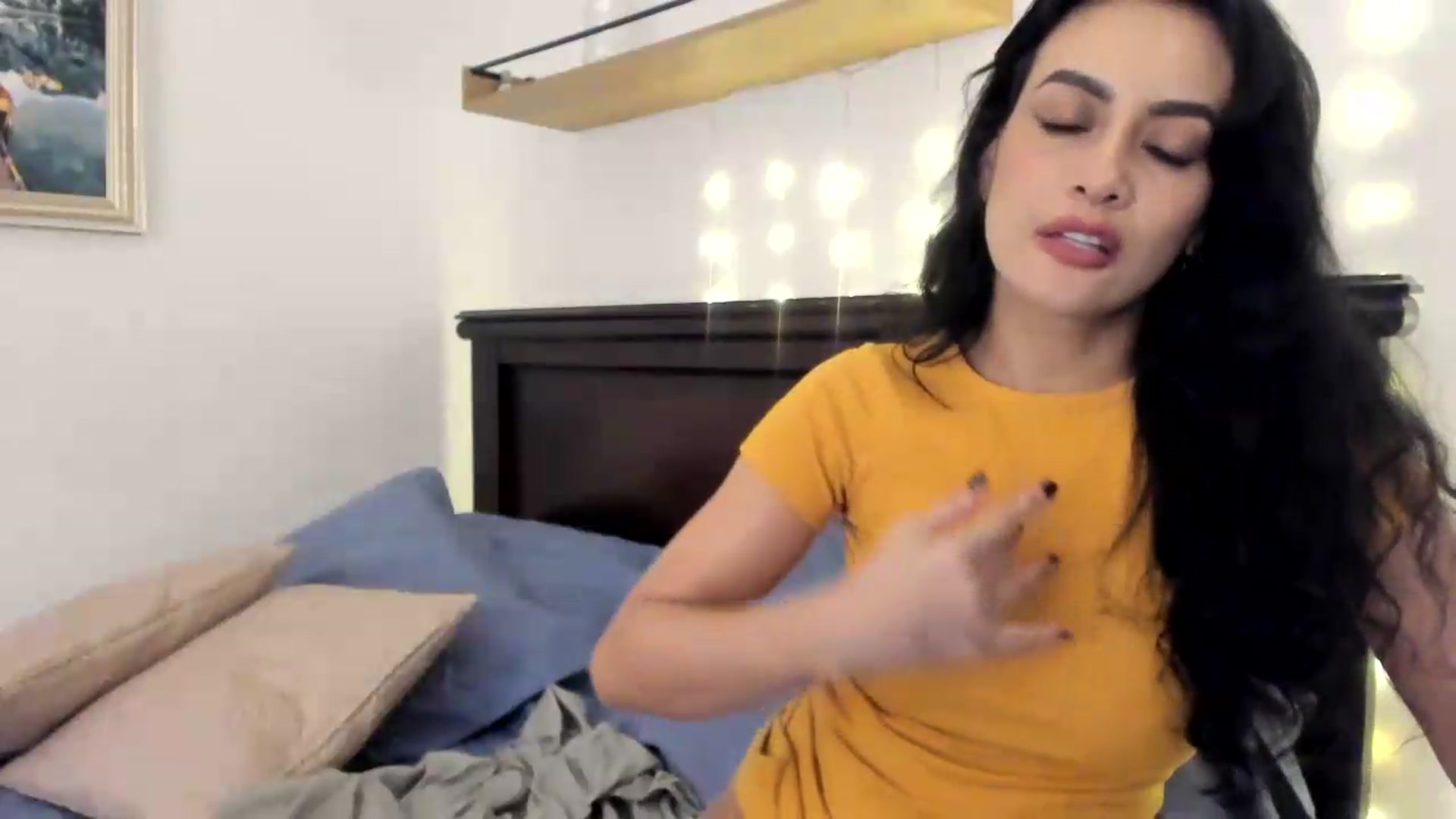 Gallery image thumbnail from Red_Flower203's myfreecams stream on, 07/23/2026, 04:06 image 5 of 20