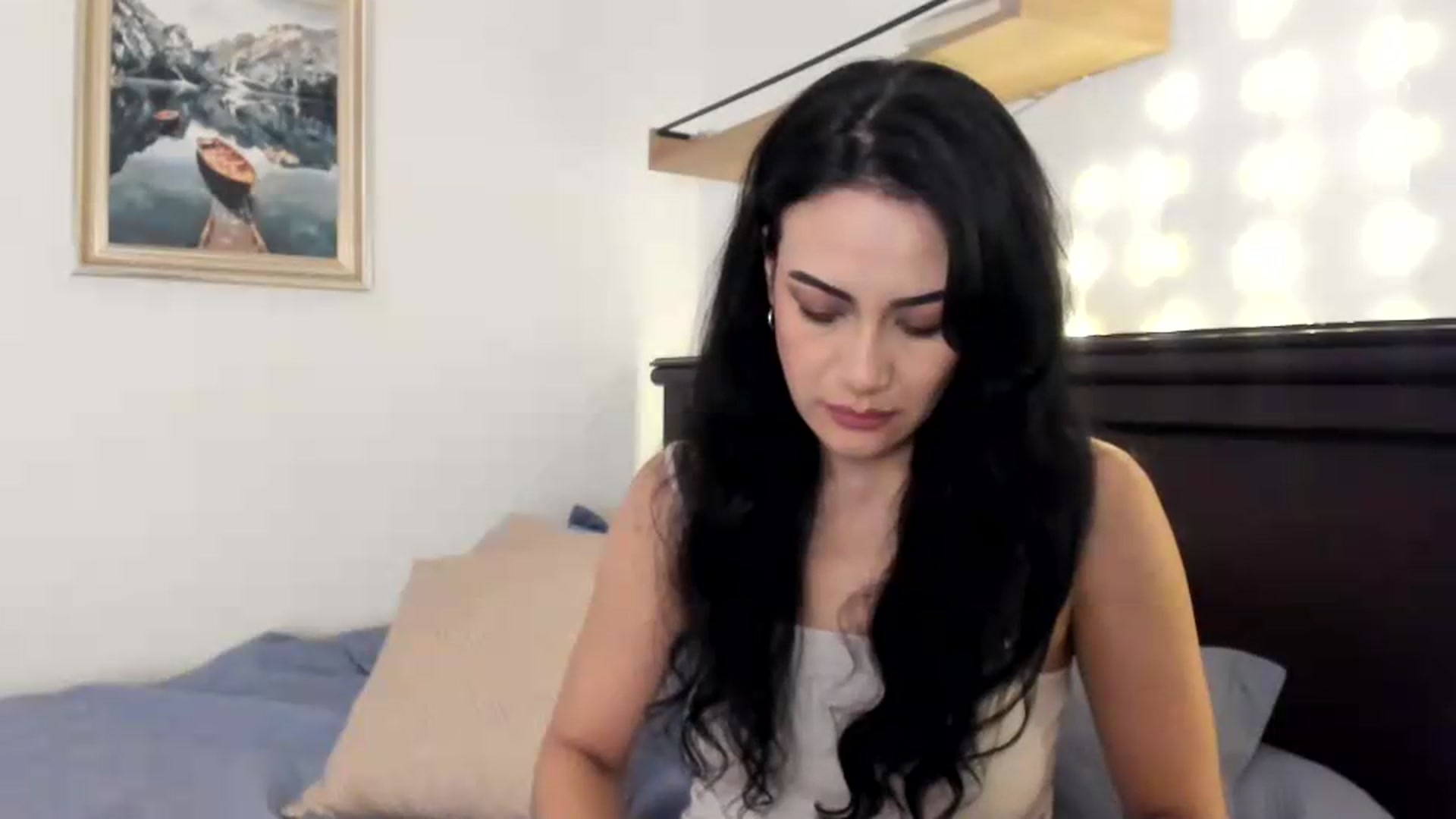 Gallery image thumbnail from Red_Flower203's myfreecams stream on, 08/25/2026, 19:38 image 12 of 20