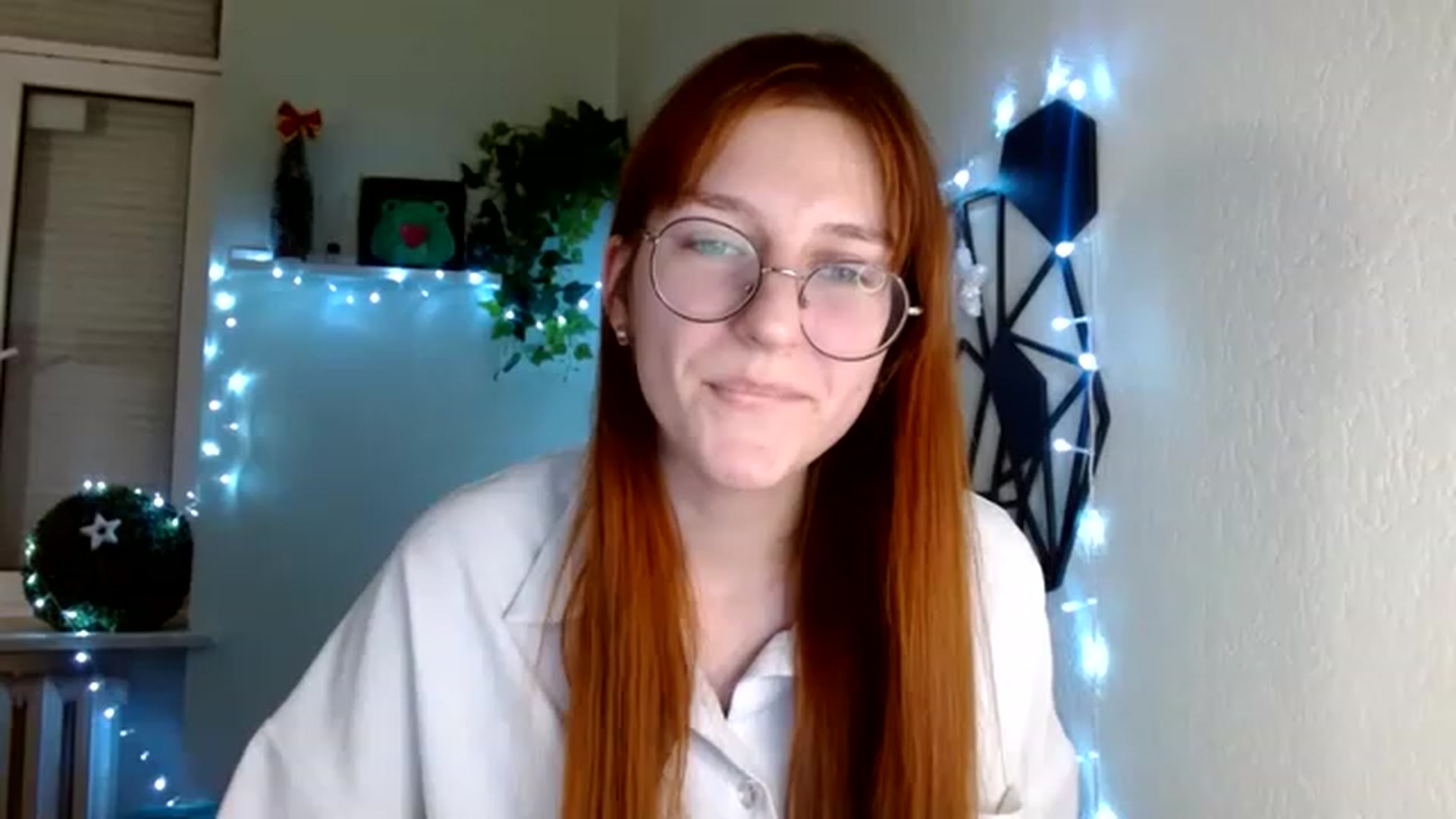 Gallery image thumbnail from Red_Hot_Fox's myfreecams stream on, 12/02/2022, 14:36 image 7 of 20
