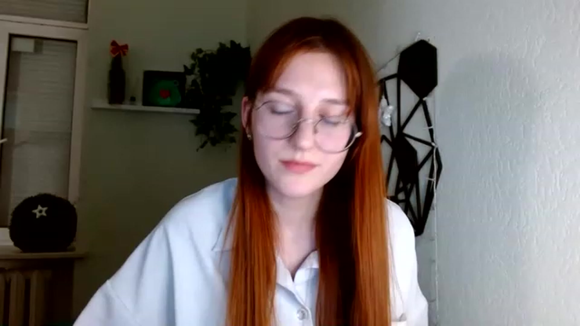 Gallery image thumbnail from Red_Hot_Fox's myfreecams stream on, 12/02/2022, 14:36 image 6 of 20