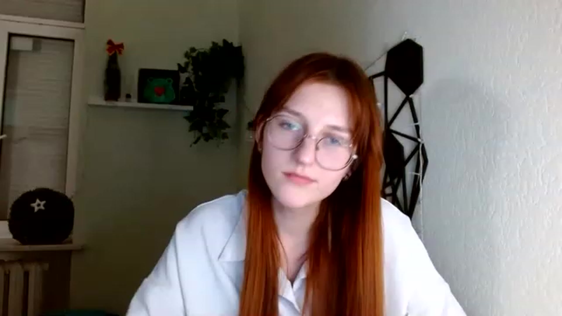 Gallery image thumbnail from Red_Hot_Fox's myfreecams stream on, 12/02/2022, 15:25 image 18 of 20