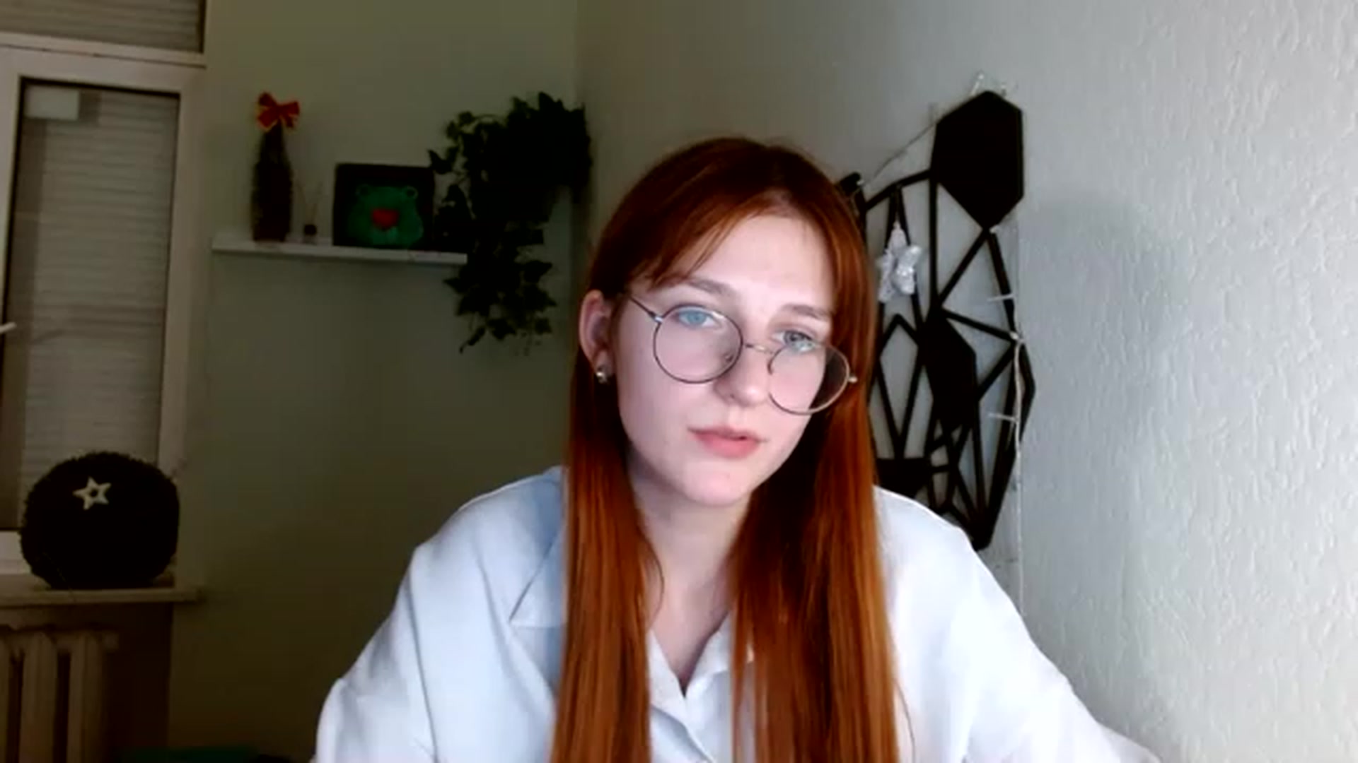 Gallery image thumbnail from Red_Hot_Fox's myfreecams stream on, 12/02/2022, 15:25 image 9 of 20