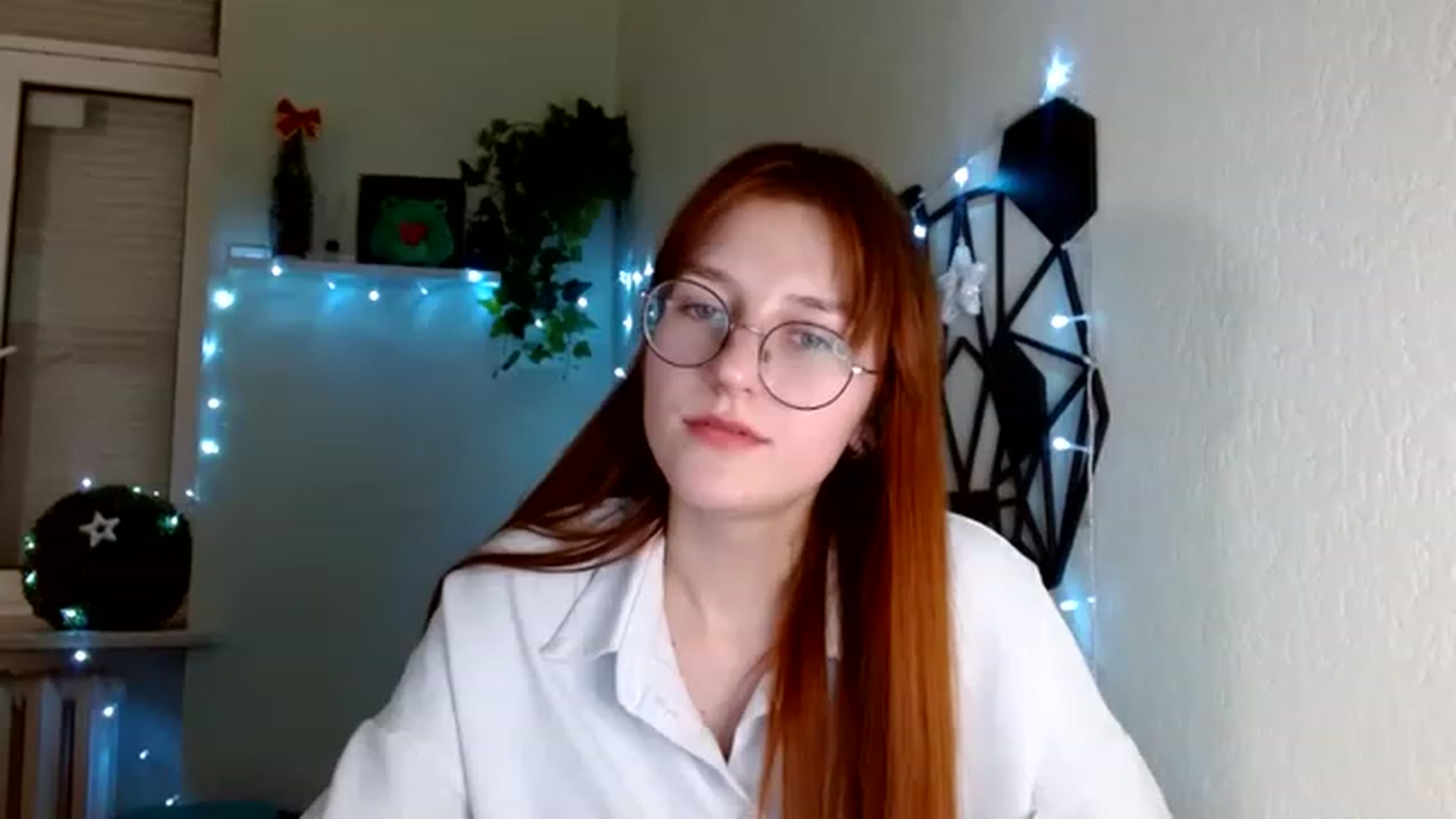 Gallery image thumbnail from Red_Hot_Fox's myfreecams stream on, 12/02/2022, 15:25 image 19 of 20