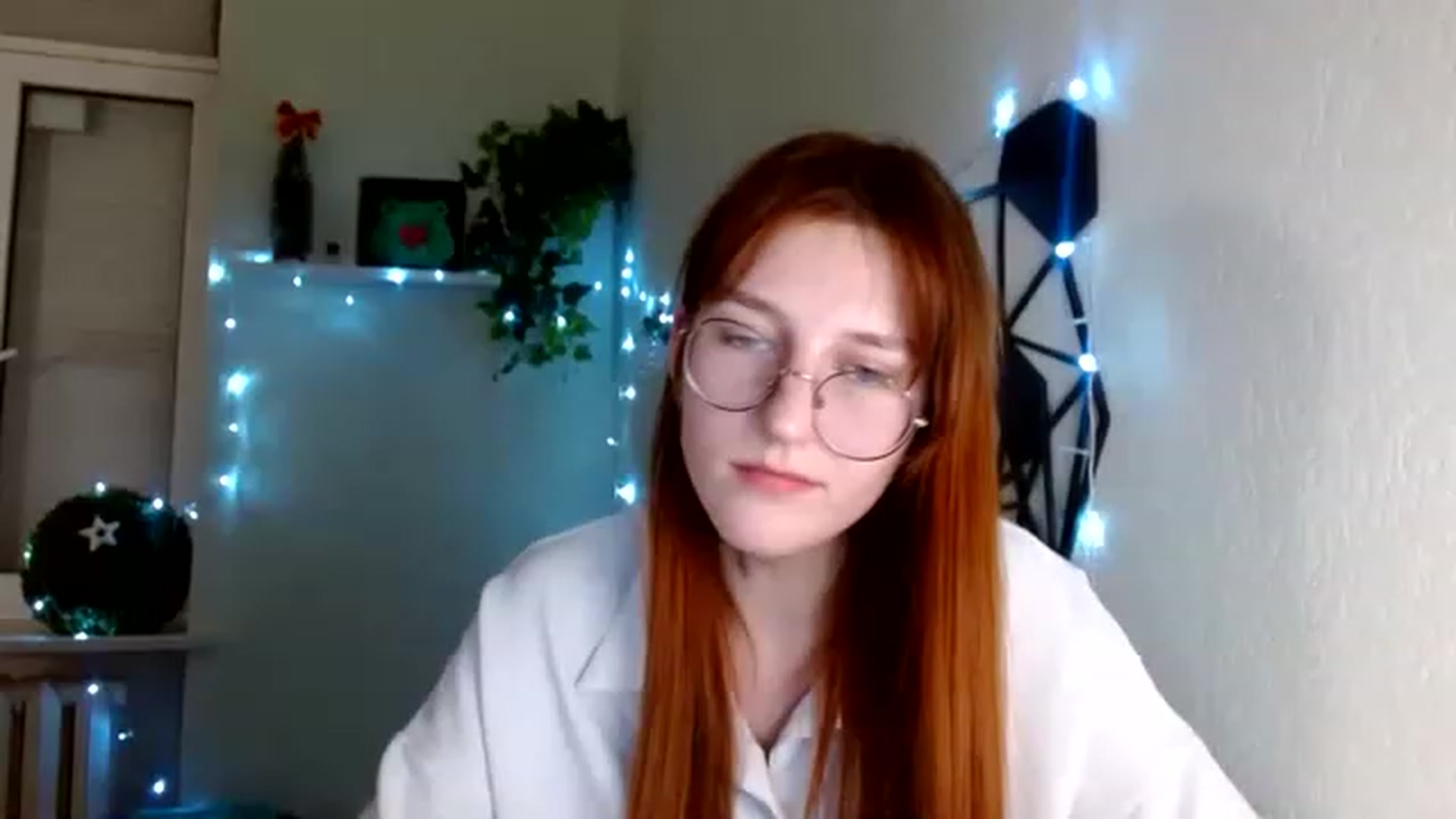Gallery image thumbnail from Red_Hot_Fox's myfreecams stream on, 12/02/2022, 15:25 image 12 of 20