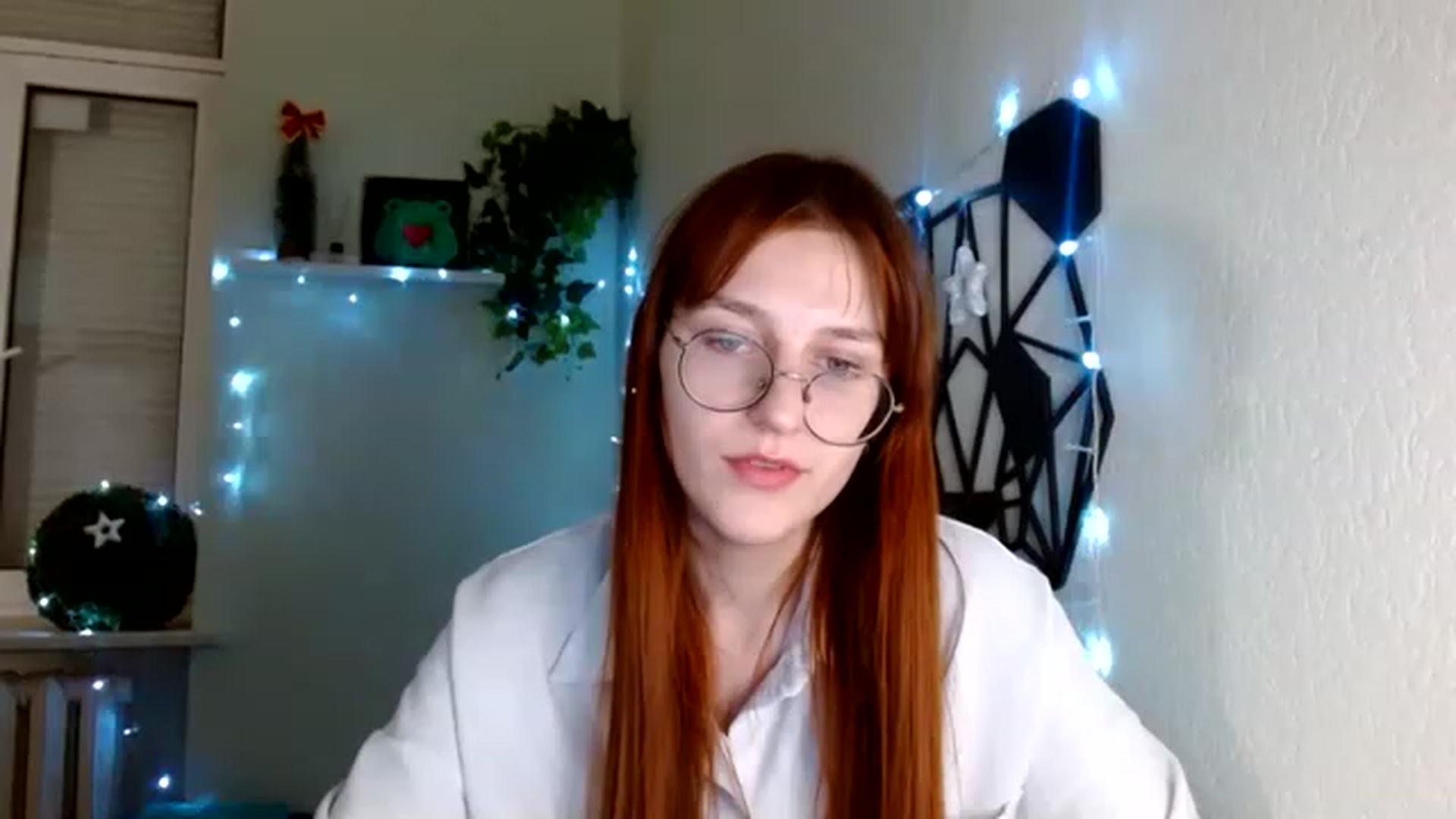 Gallery image thumbnail from Red_Hot_Fox's myfreecams stream on, 12/02/2022, 16:47 image 5 of 20