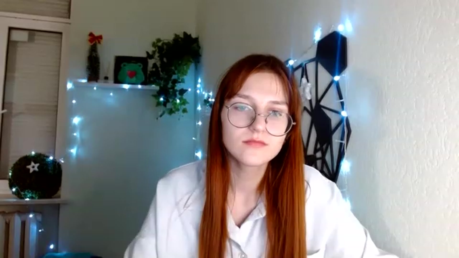Gallery image thumbnail from Red_Hot_Fox's myfreecams stream on, 12/02/2022, 16:47 image 6 of 20