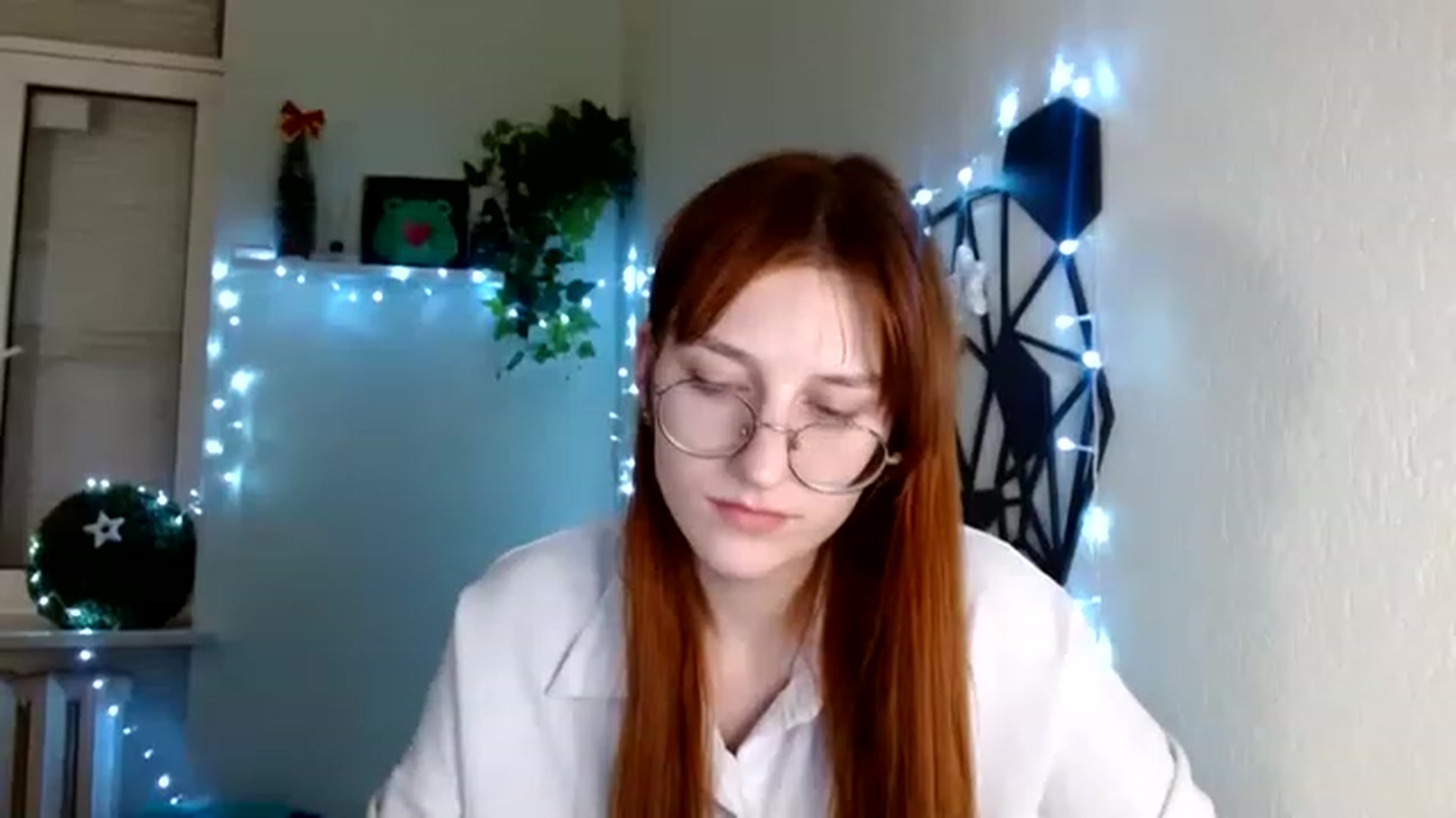 Gallery image thumbnail from Red_Hot_Fox's myfreecams stream on, 12/02/2022, 16:47 image 8 of 20