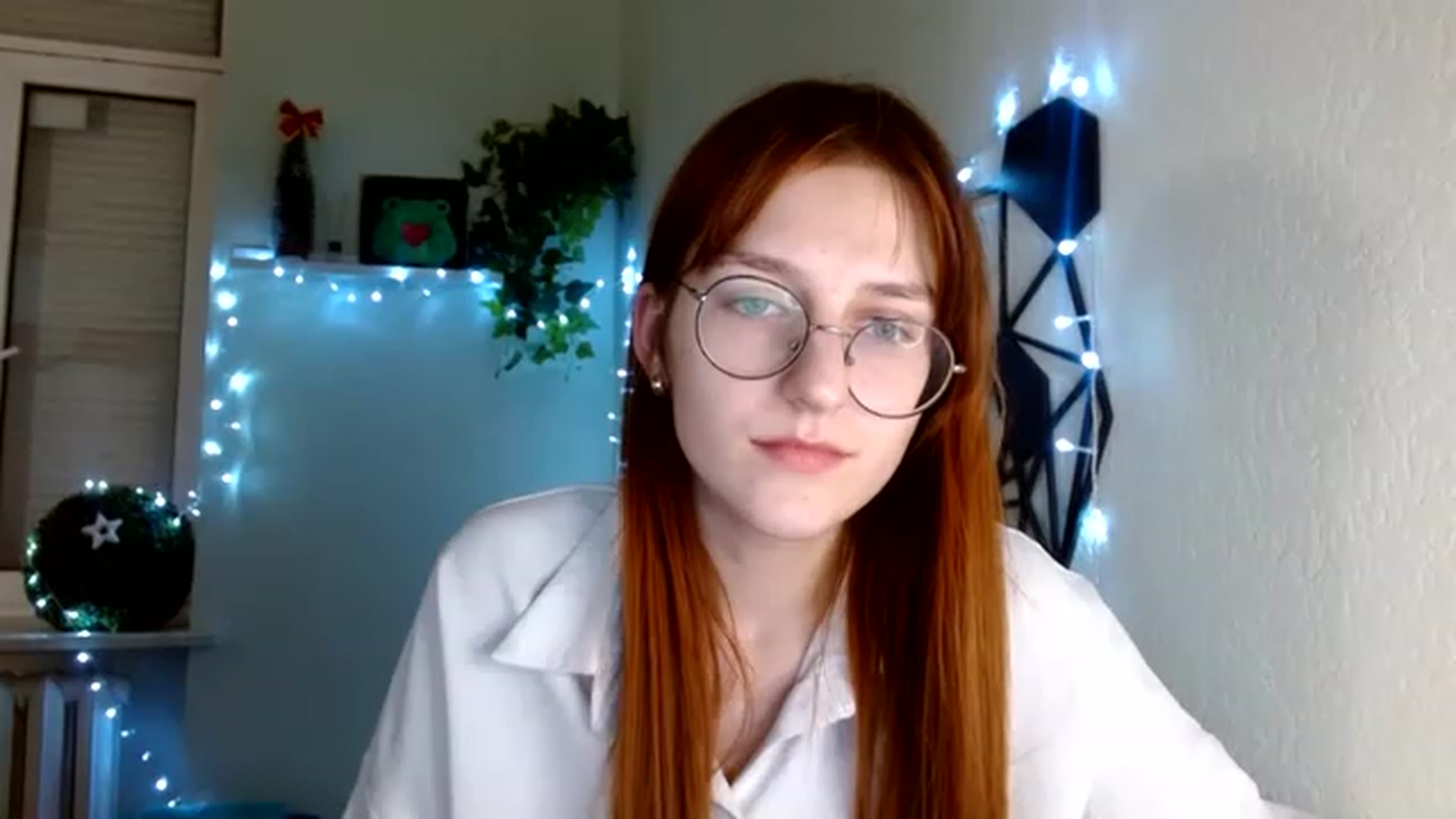 Gallery image thumbnail from Red_Hot_Fox's myfreecams stream on, 12/02/2022, 17:15 image 7 of 20