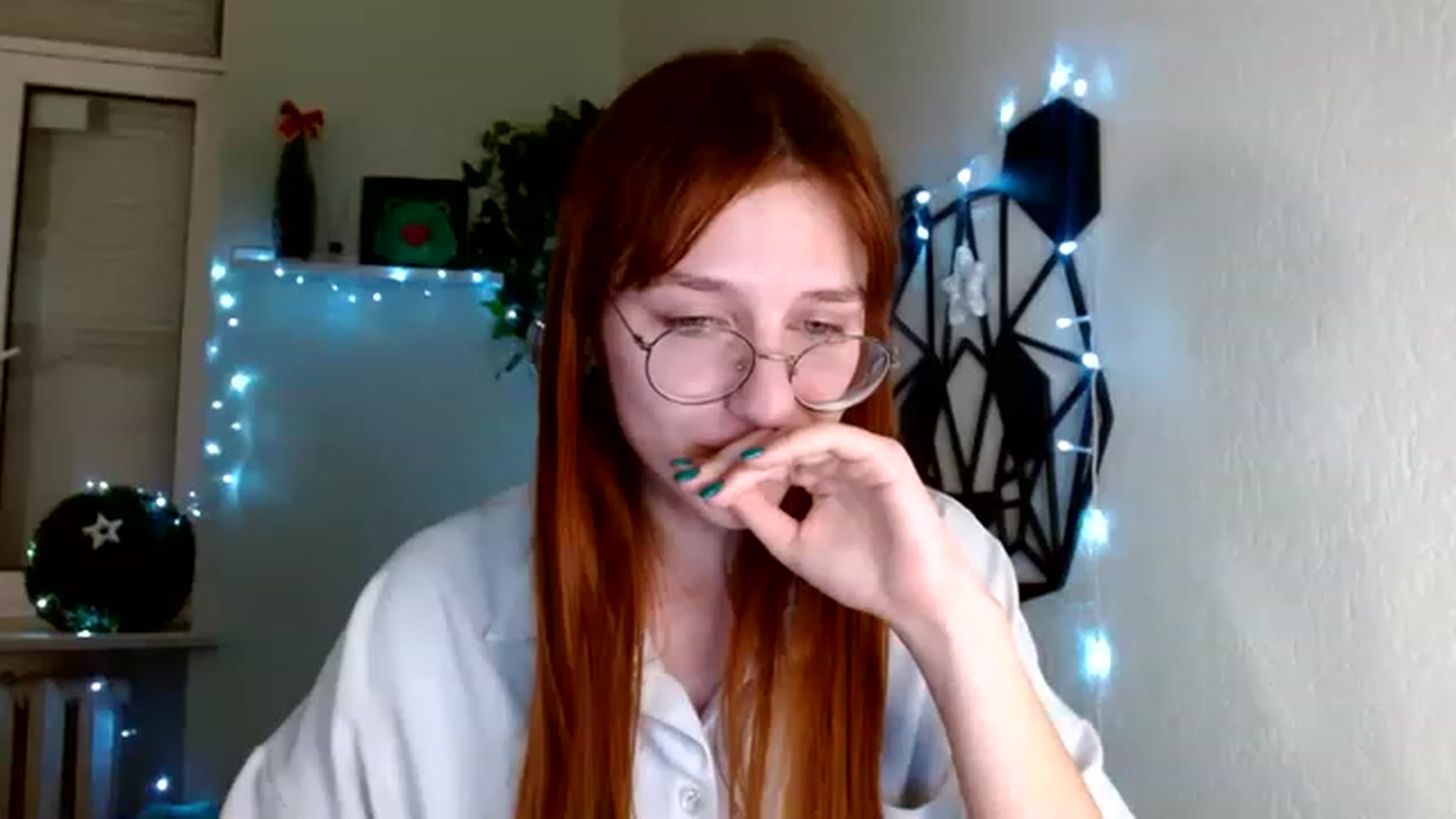 Gallery image thumbnail from Red_Hot_Fox's myfreecams stream on, 12/02/2022, 17:50 image 20 of 20