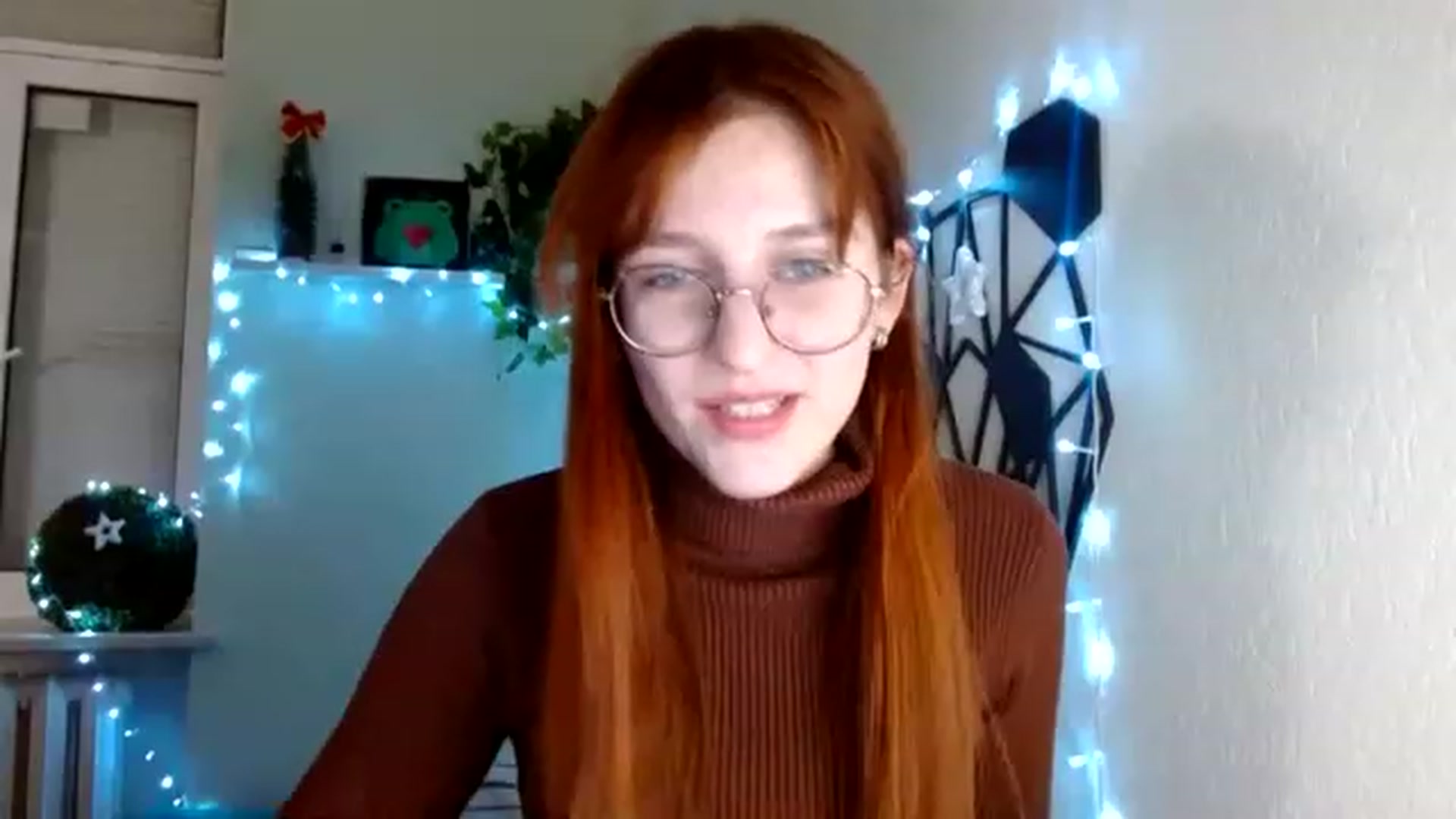 Gallery image thumbnail from Red_Hot_Fox's myfreecams stream on, 12/03/2022, 09:11 image 19 of 20