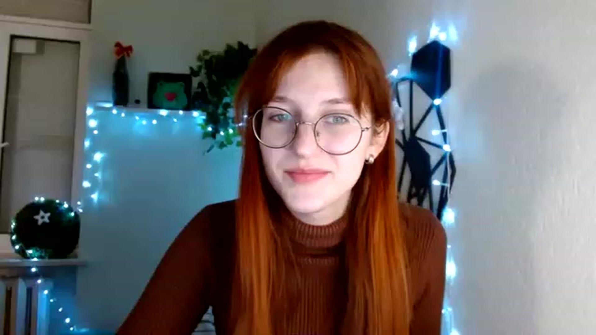 Gallery image thumbnail from Red_Hot_Fox's myfreecams stream on, 12/03/2022, 09:11 image 17 of 20