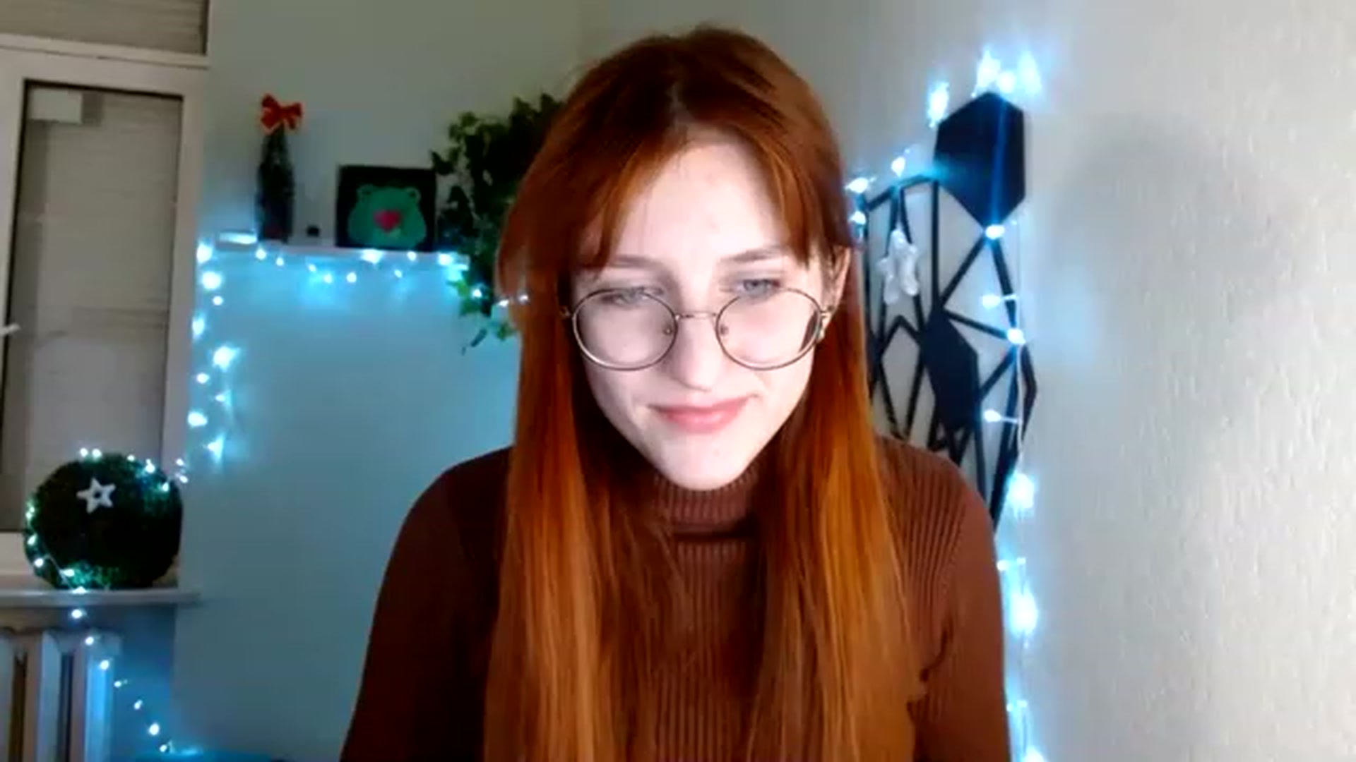 Gallery image thumbnail from Red_Hot_Fox's myfreecams stream on, 12/03/2022, 09:11 image 14 of 20