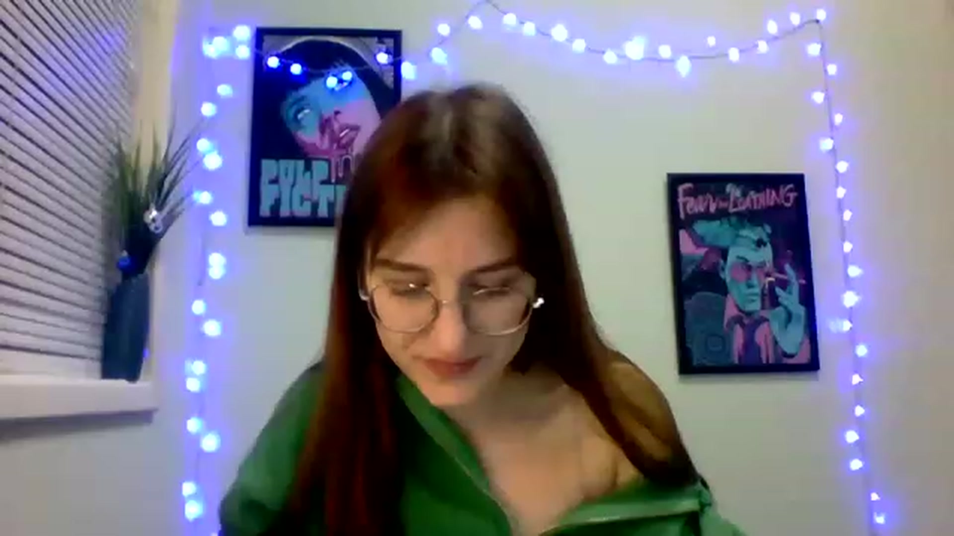 Gallery image thumbnail from Red_Hot_Fox's myfreecams stream on, 12/05/2022, 15:56 image 19 of 20