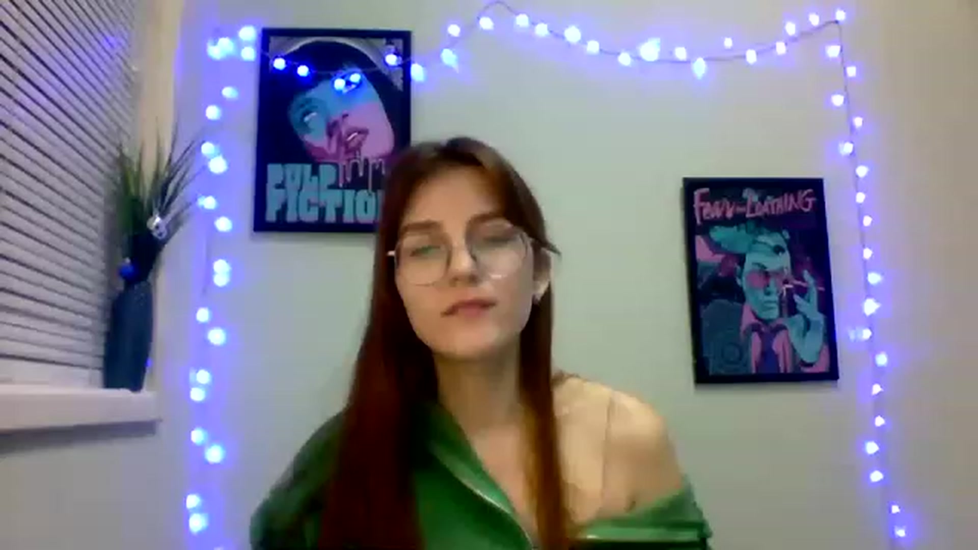 Gallery image thumbnail from Red_Hot_Fox's myfreecams stream on, 12/05/2022, 16:54 image 15 of 20