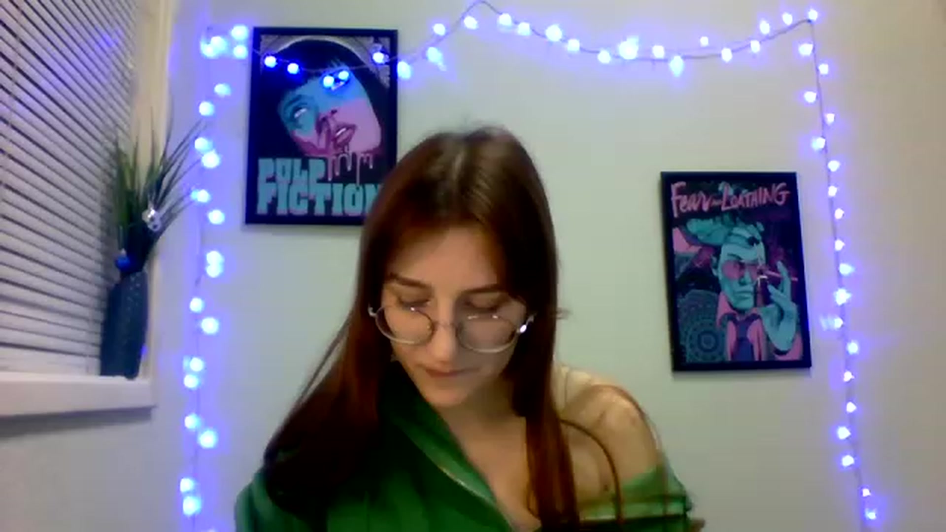 Gallery image thumbnail from Red_Hot_Fox's myfreecams stream on, 12/05/2022, 16:54 image 7 of 20