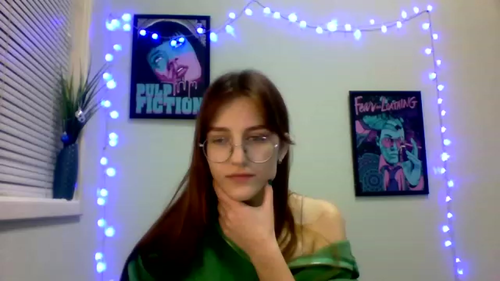 Gallery image thumbnail from Red_Hot_Fox's myfreecams stream on, 12/05/2022, 16:54 image 10 of 20