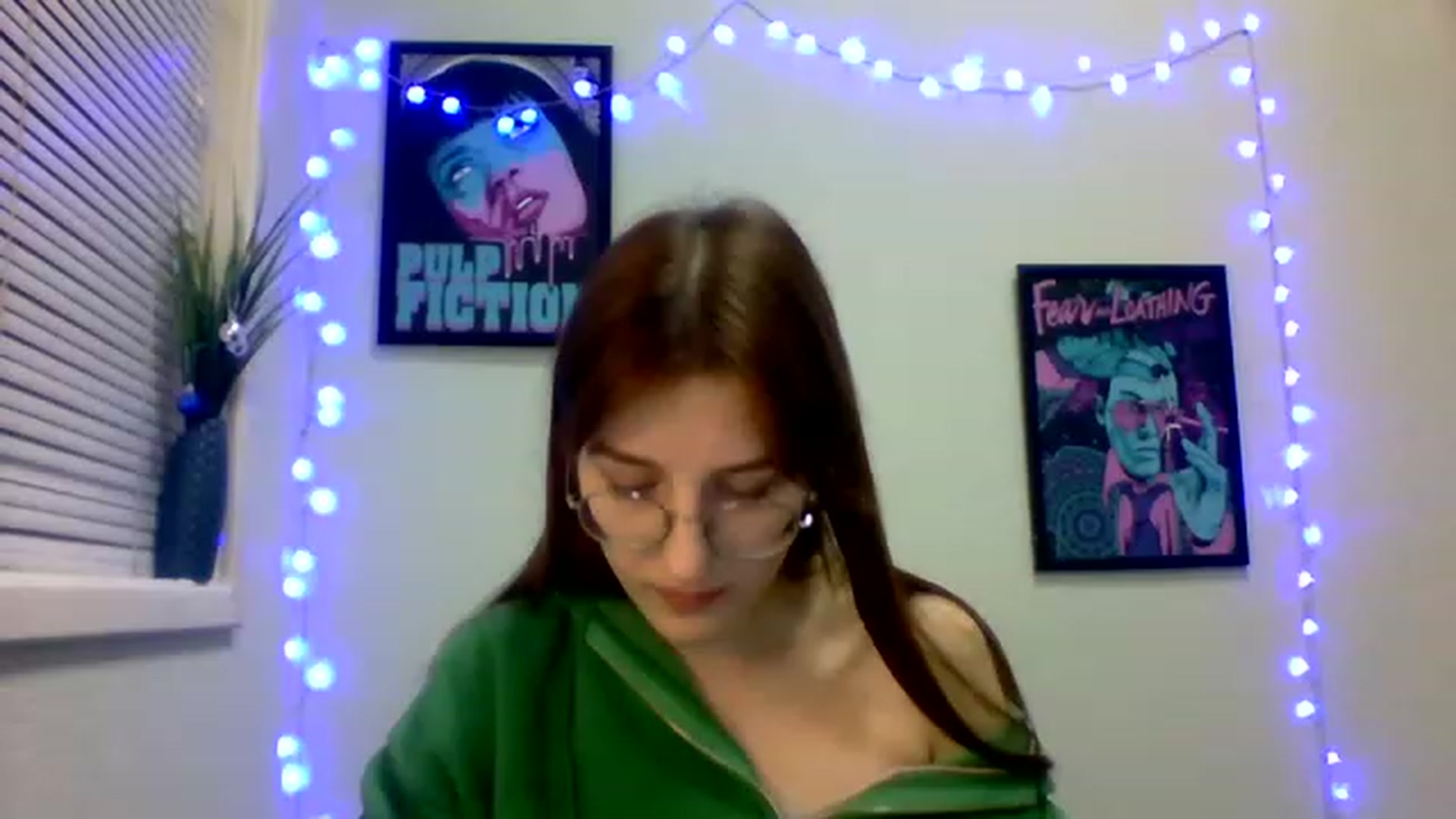 Gallery image thumbnail from Red_Hot_Fox's myfreecams stream on, 12/05/2022, 16:54 image 2 of 20