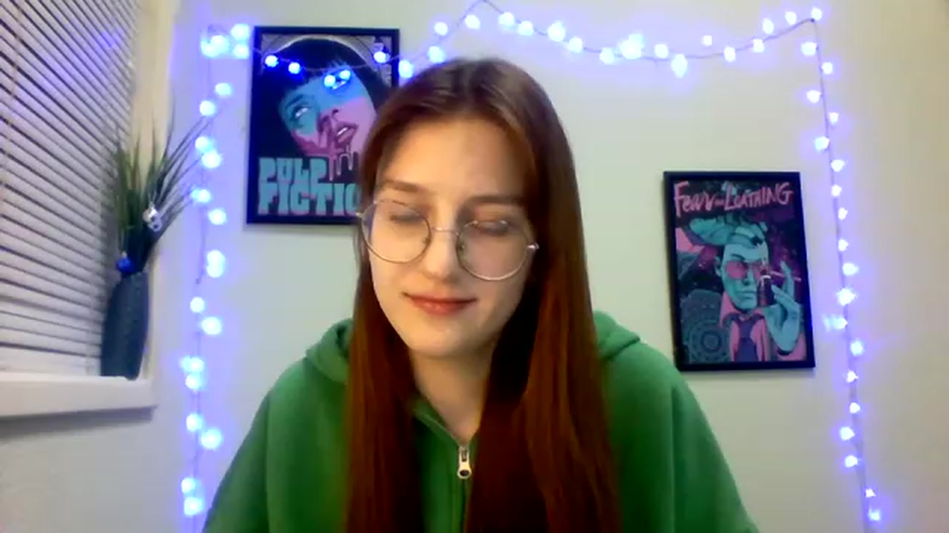 Gallery image thumbnail from Red_Hot_Fox's myfreecams stream on, 12/06/2022, 09:25 image 11 of 20