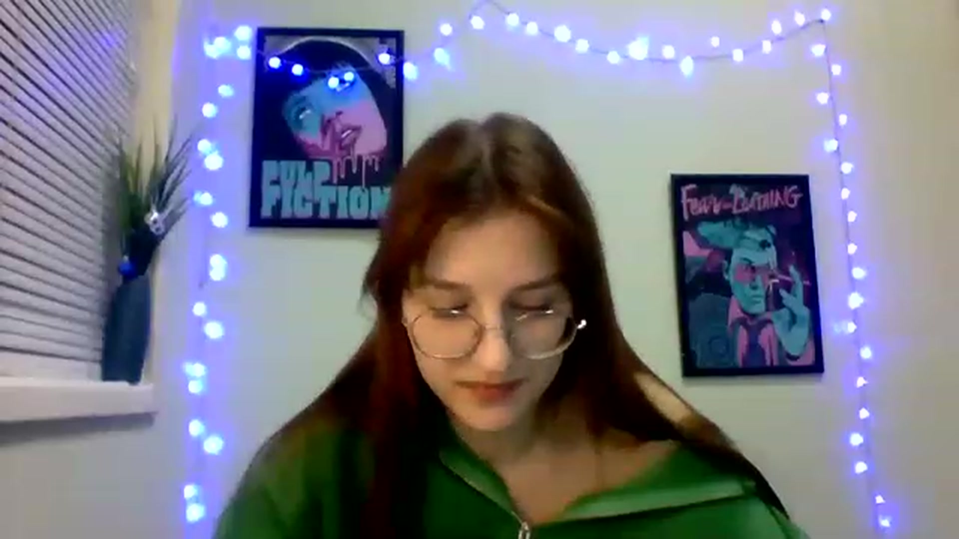 Gallery image thumbnail from Red_Hot_Fox's myfreecams stream on, 12/06/2022, 10:30 image 15 of 20