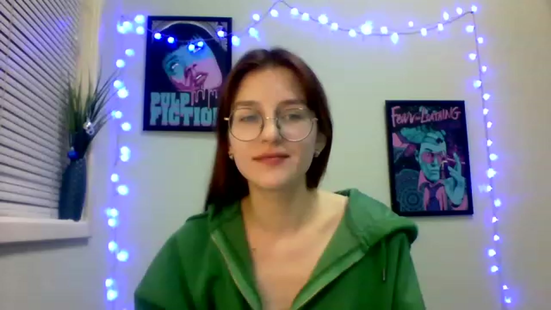 Gallery image thumbnail from Red_Hot_Fox's myfreecams stream on, 12/06/2022, 10:30 image 8 of 20