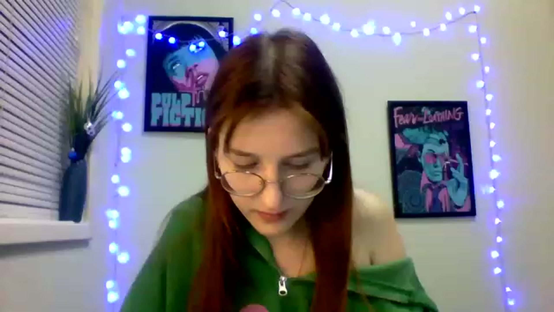 Gallery image thumbnail from Red_Hot_Fox's myfreecams stream on, 12/06/2022, 10:43 image 12 of 20