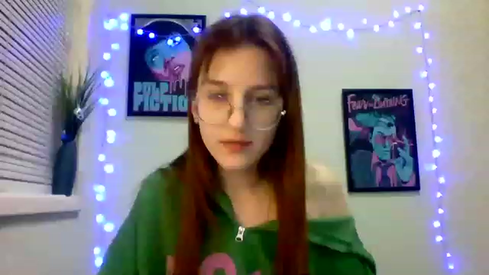 Gallery image thumbnail from Red_Hot_Fox's myfreecams stream on, 12/06/2022, 10:43 image 20 of 20