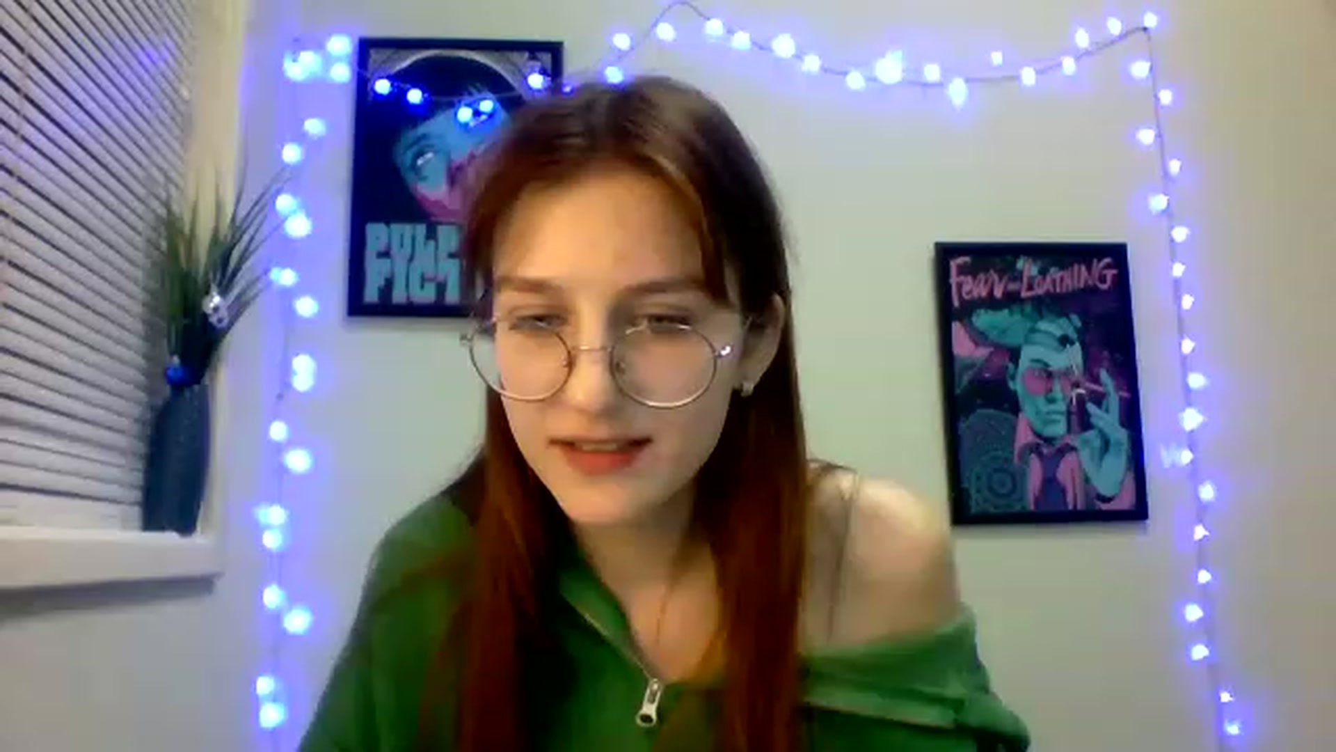 Gallery image thumbnail from Red_Hot_Fox's myfreecams stream on, 12/06/2022, 10:43 image 6 of 20