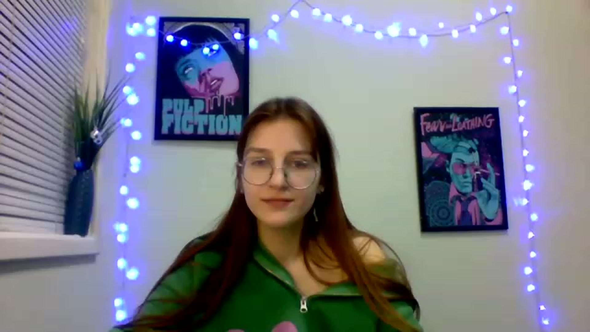Gallery image thumbnail from Red_Hot_Fox's myfreecams stream on, 12/06/2022, 12:36 image 2 of 20