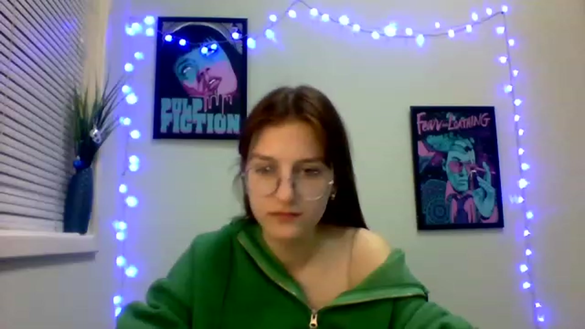 Gallery image thumbnail from Red_Hot_Fox's myfreecams stream on, 12/06/2022, 12:56 image 12 of 20