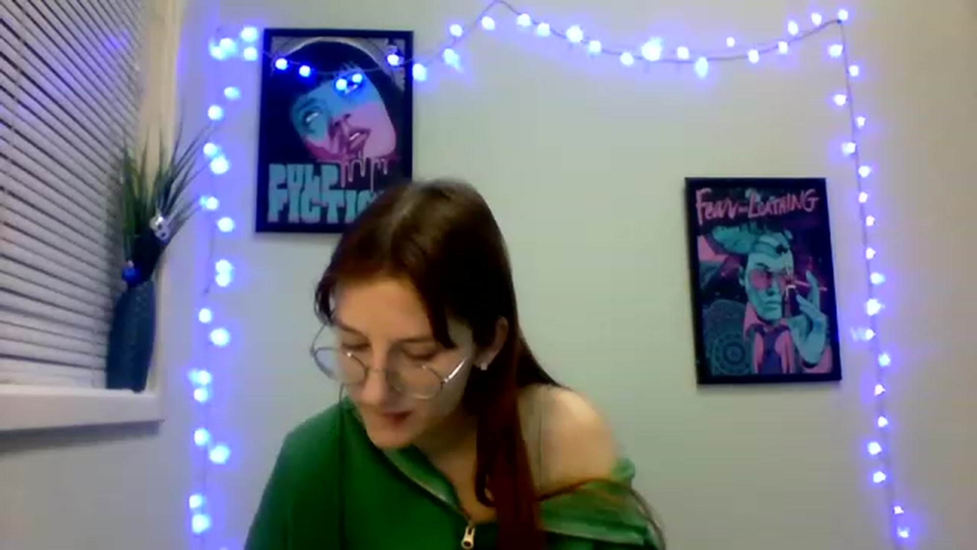 Gallery image thumbnail from Red_Hot_Fox's myfreecams stream on, 12/06/2022, 12:56 image 4 of 20