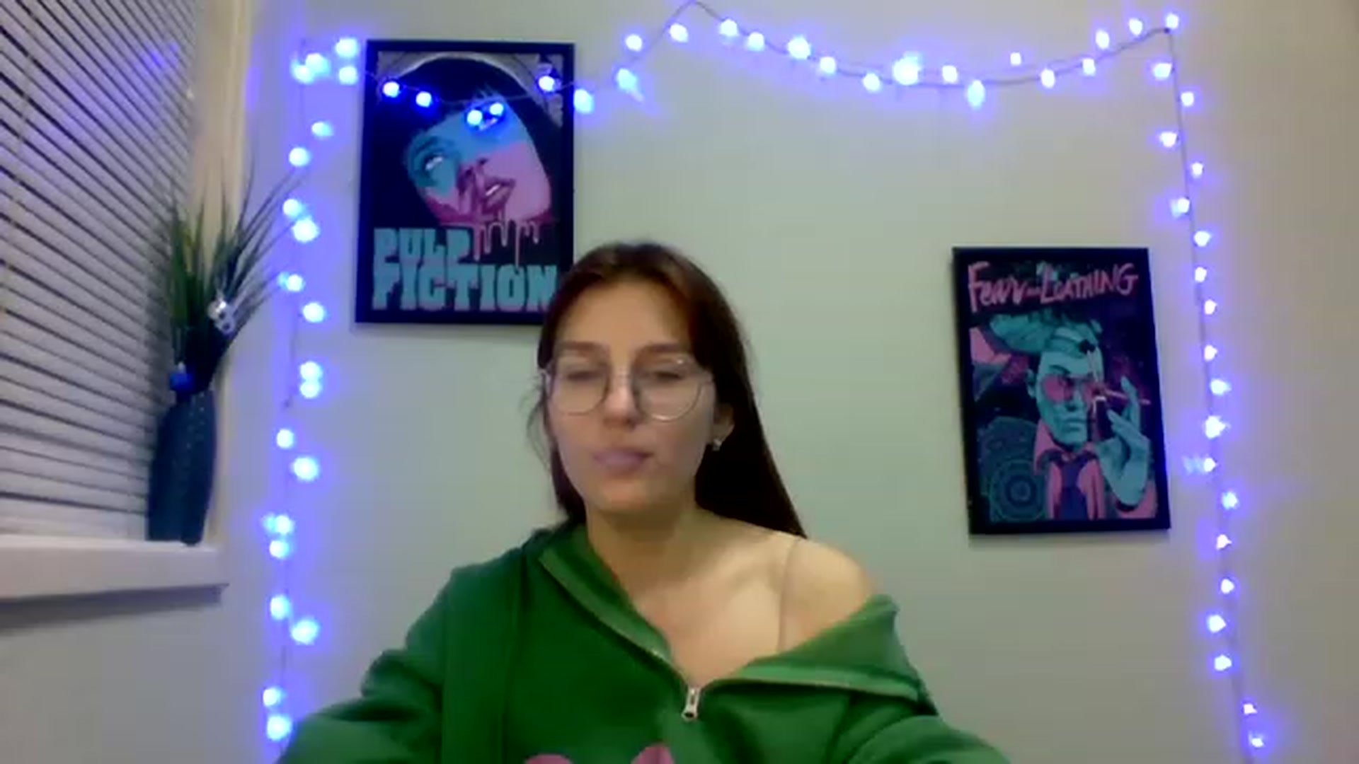 Gallery image thumbnail from Red_Hot_Fox's myfreecams stream on, 12/06/2022, 12:56 image 11 of 20
