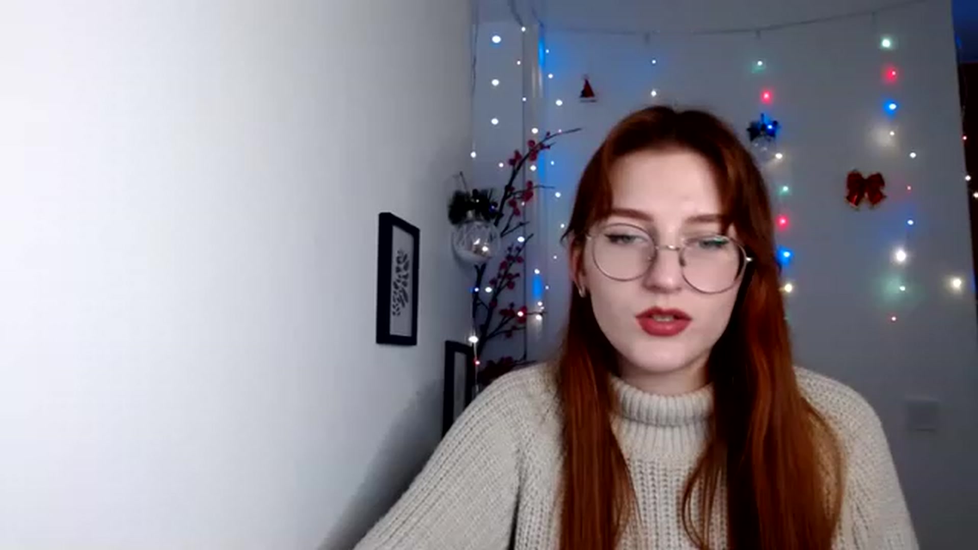 Gallery image thumbnail from Red_Hot_Fox's myfreecams stream on, 12/07/2022, 14:14 image 9 of 20