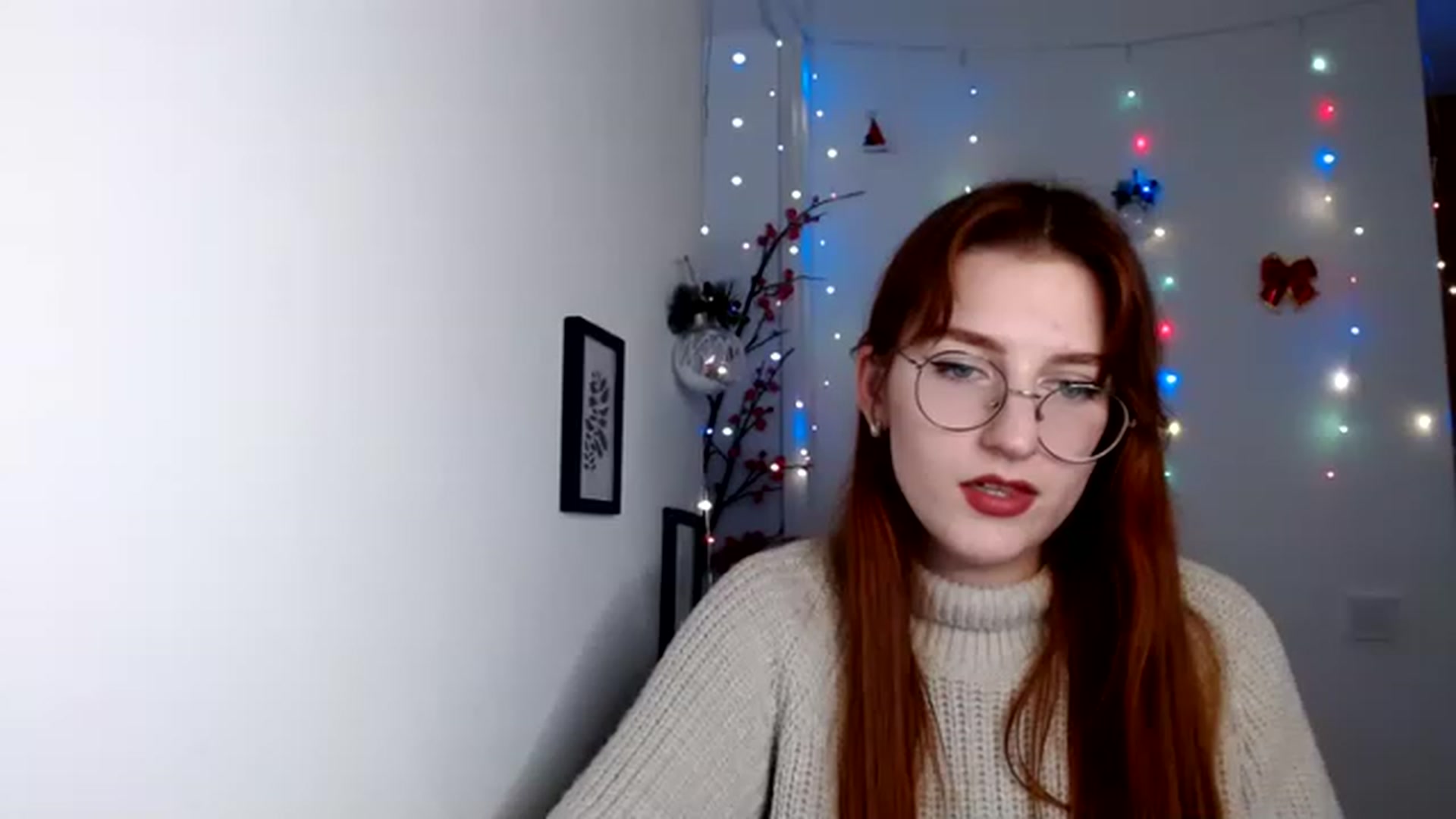 Gallery image thumbnail from Red_Hot_Fox's myfreecams stream on, 12/07/2022, 14:14 image 7 of 20