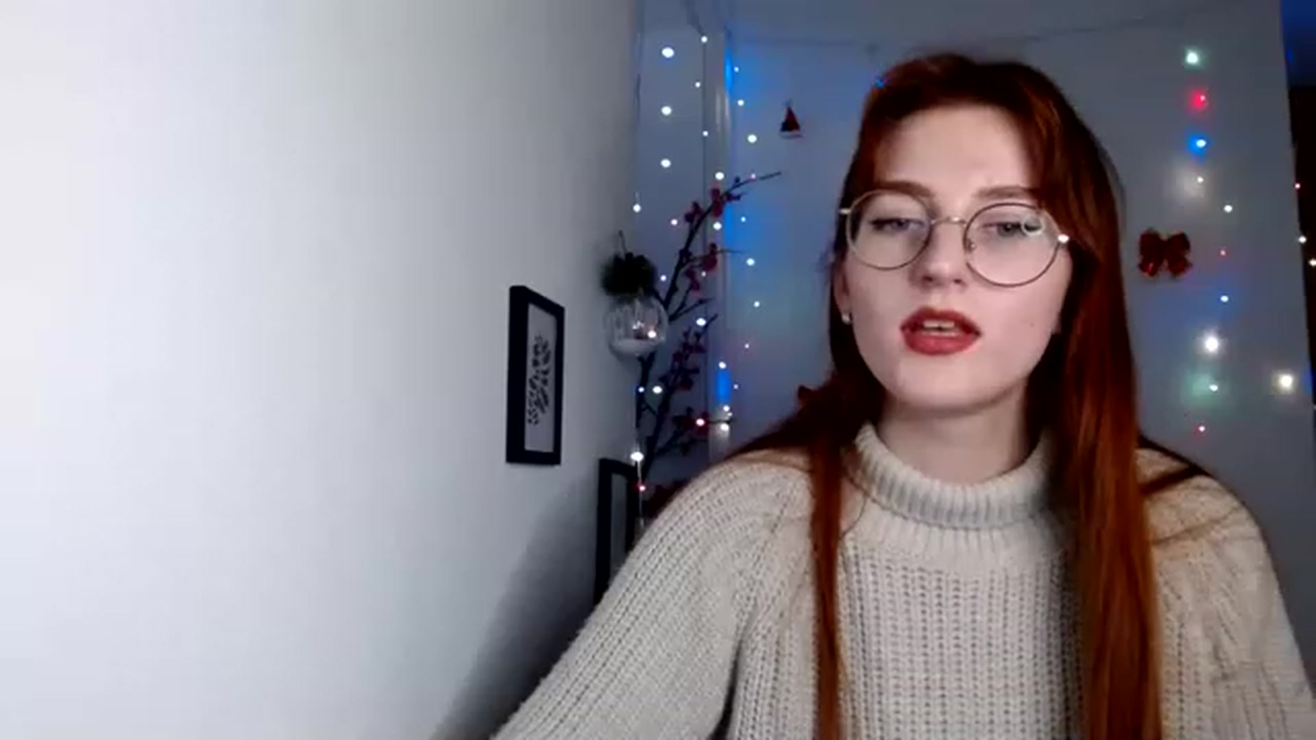 Gallery image thumbnail from Red_Hot_Fox's myfreecams stream on, 12/07/2022, 14:47 image 13 of 20
