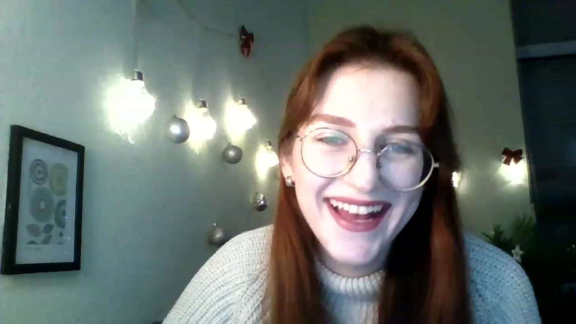 Gallery image thumbnail from Red_Hot_Fox's myfreecams stream on, 12/08/2022, 14:28 image 20 of 20