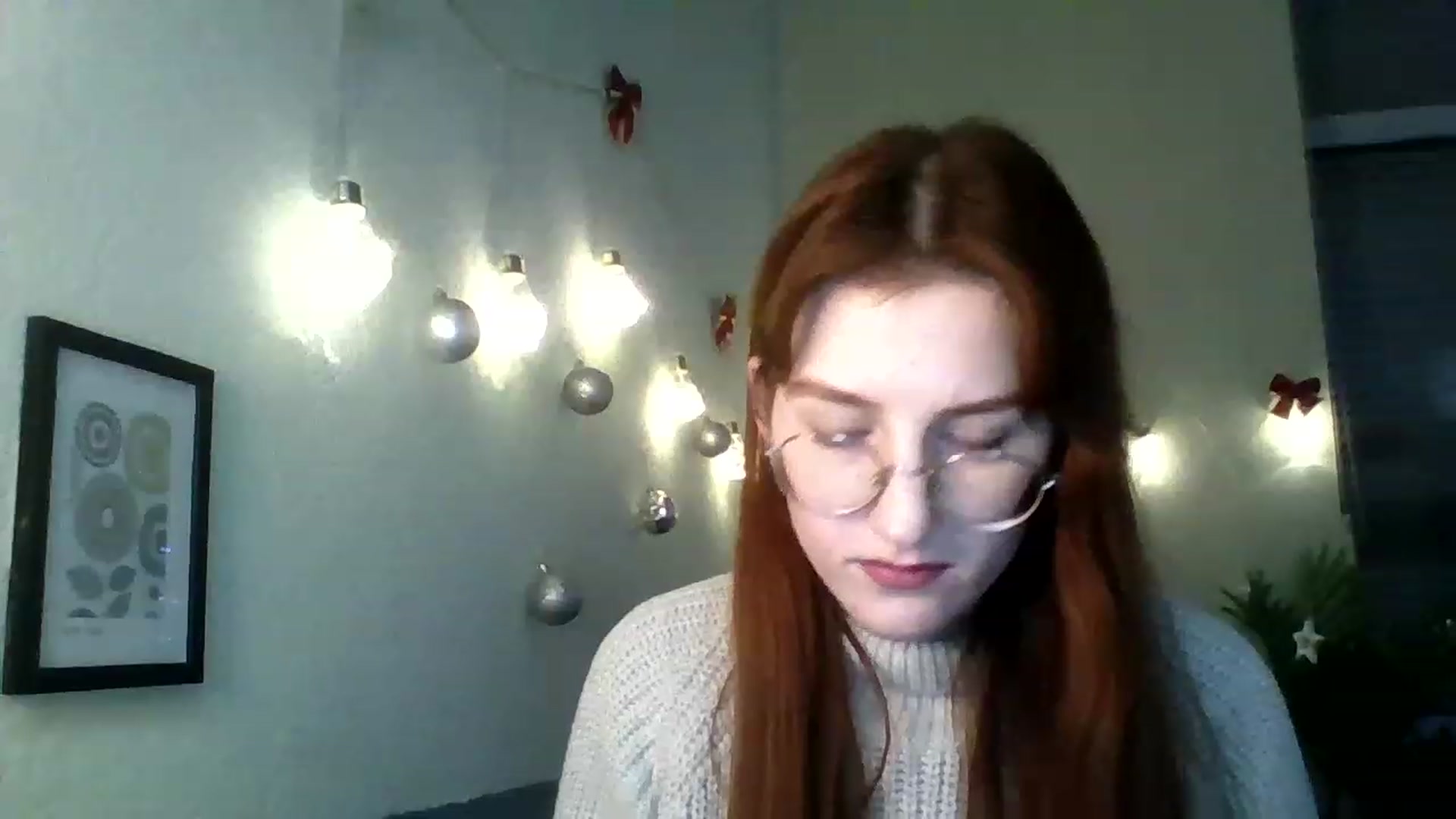 Gallery image thumbnail from Red_Hot_Fox's myfreecams stream on, 12/08/2022, 14:28 image 18 of 20