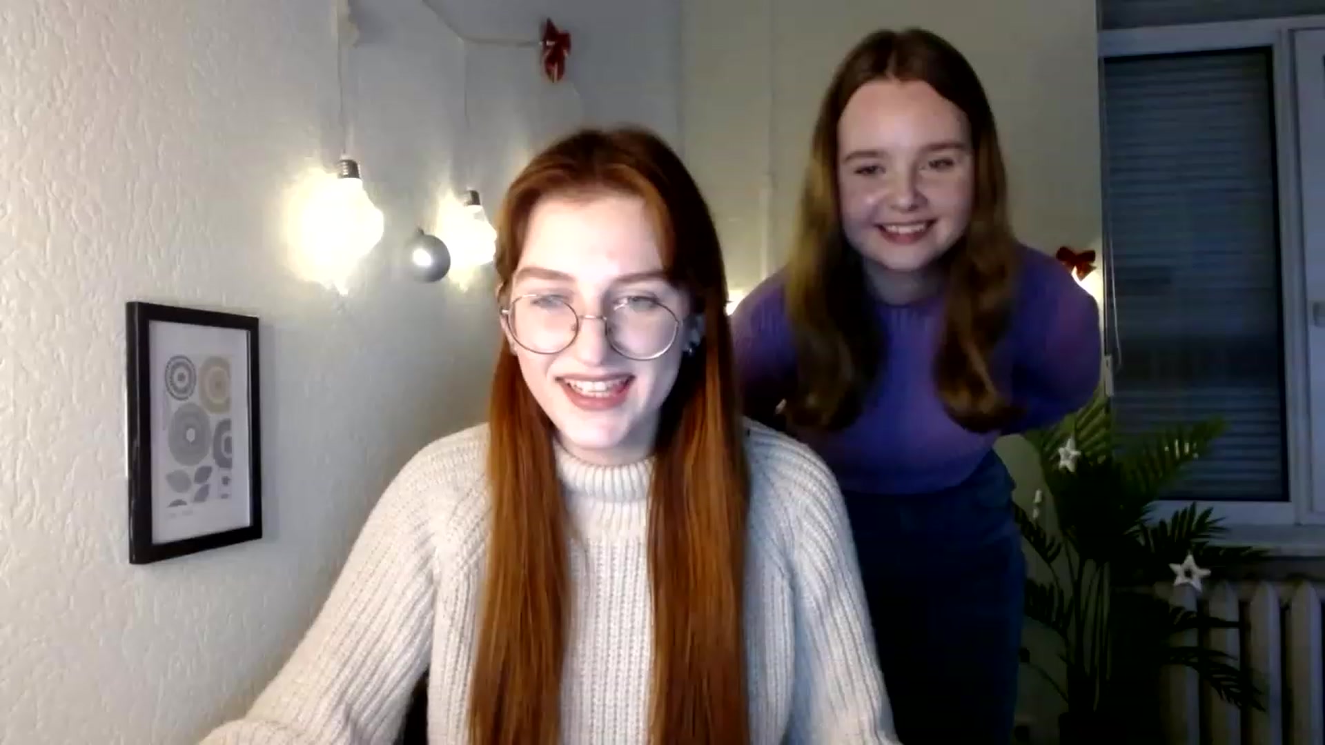 Gallery image thumbnail from Red_Hot_Fox's myfreecams stream on, 12/08/2022, 15:59 image 2 of 20