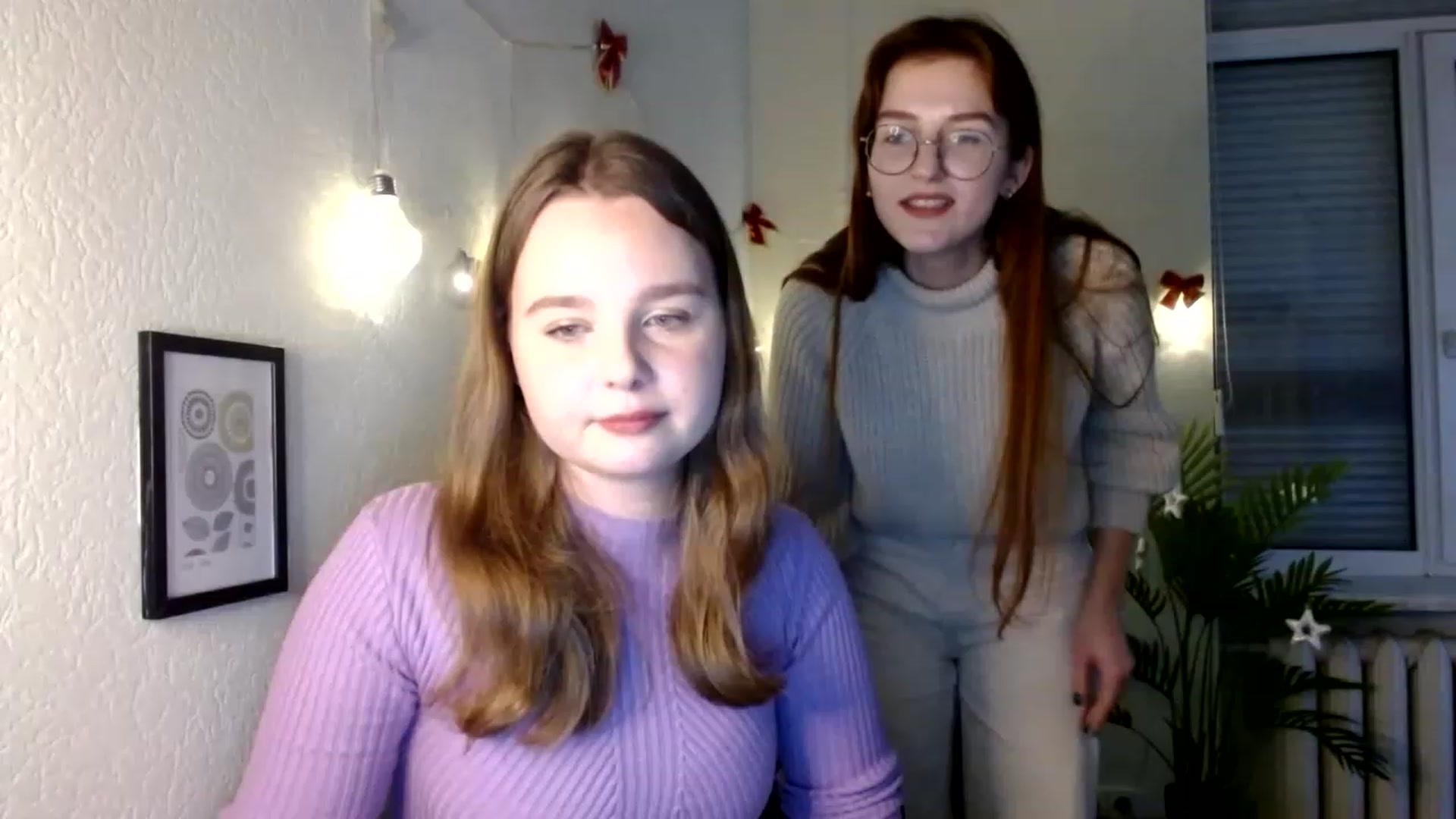 Gallery image thumbnail from Red_Hot_Fox's myfreecams stream on, 12/08/2022, 15:59 image 7 of 20