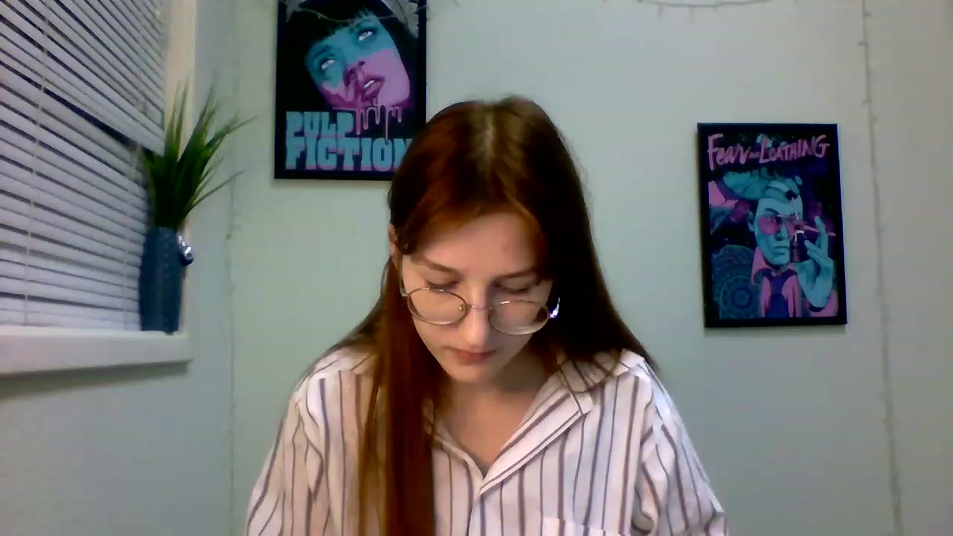 Gallery image thumbnail from Red_Hot_Fox's myfreecams stream on, 12/12/2022, 16:49 image 19 of 20