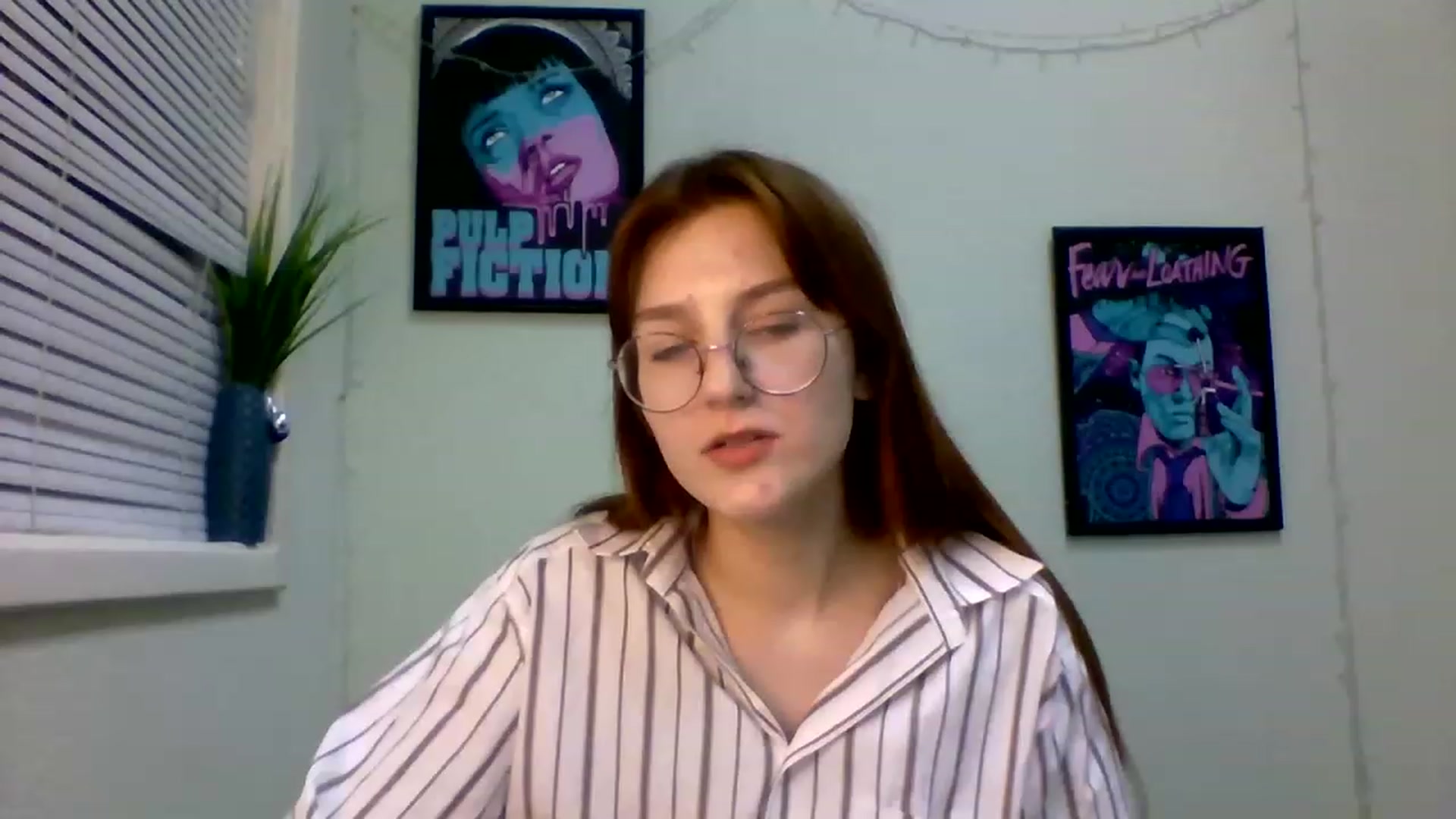 Gallery image thumbnail from Red_Hot_Fox's myfreecams stream on, 12/12/2022, 17:13 image 10 of 20