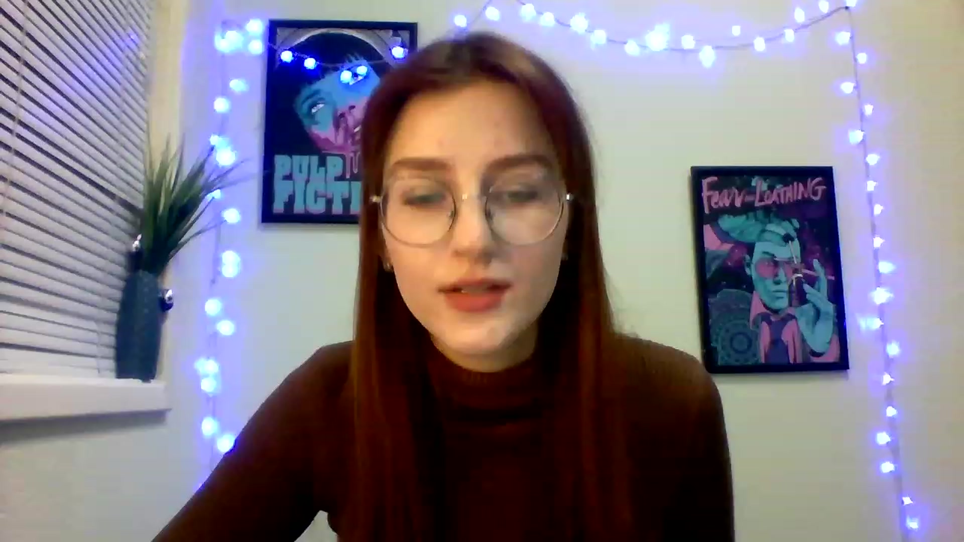Gallery image thumbnail from Red_Hot_Fox's myfreecams stream on, 12/18/2022, 09:59 image 1 of 20