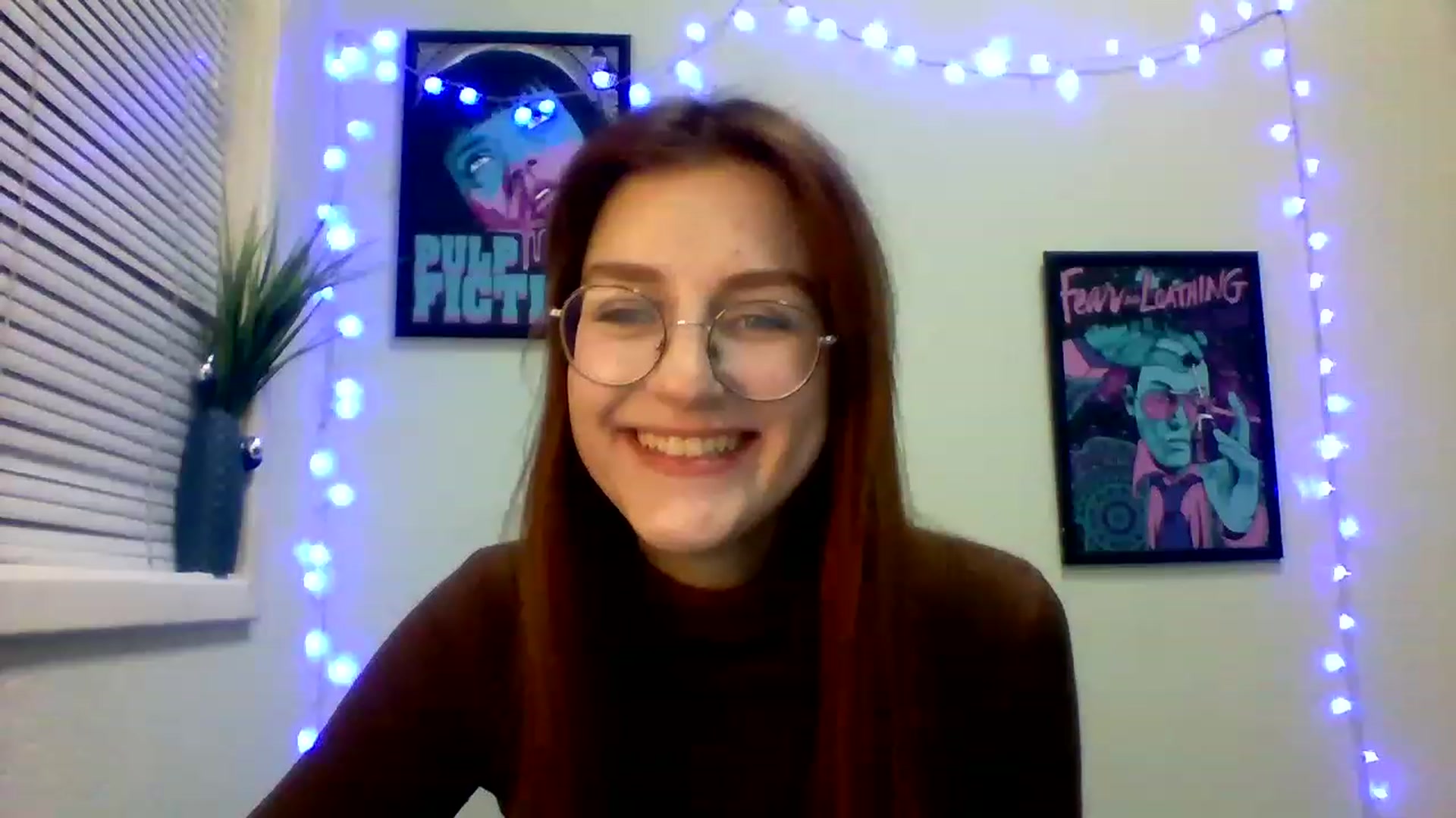 Gallery image thumbnail from Red_Hot_Fox's myfreecams stream on, 12/18/2022, 09:59 image 11 of 20