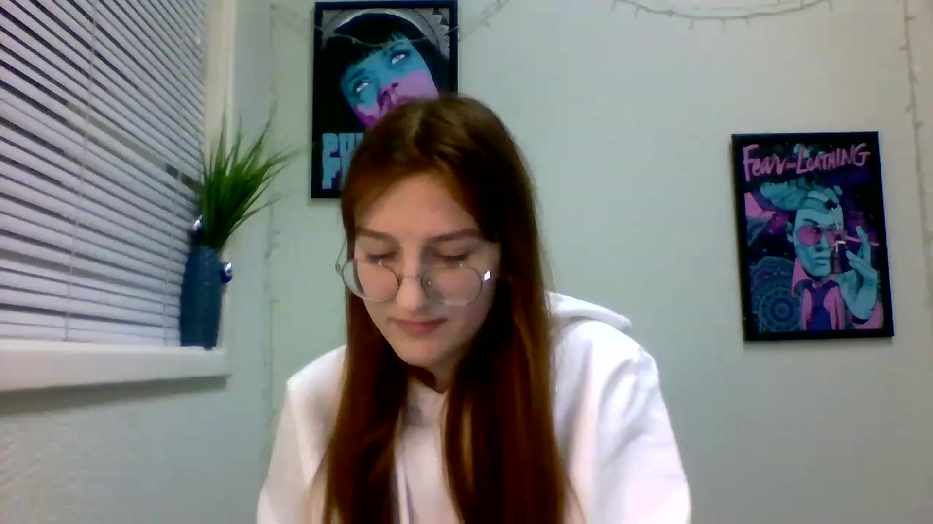 Gallery image thumbnail from Red_Hot_Fox's myfreecams stream on, 12/21/2022, 15:05 image 12 of 20