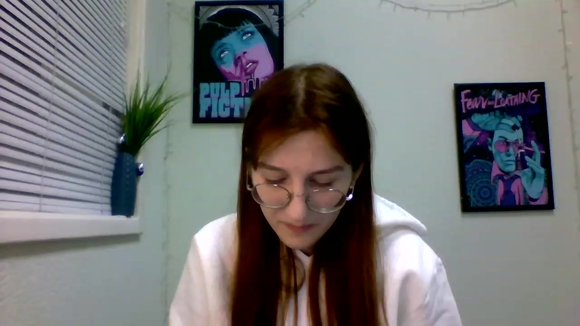 Gallery image thumbnail from Red_Hot_Fox's myfreecams stream on, 12/21/2022, 15:05 image 16 of 20