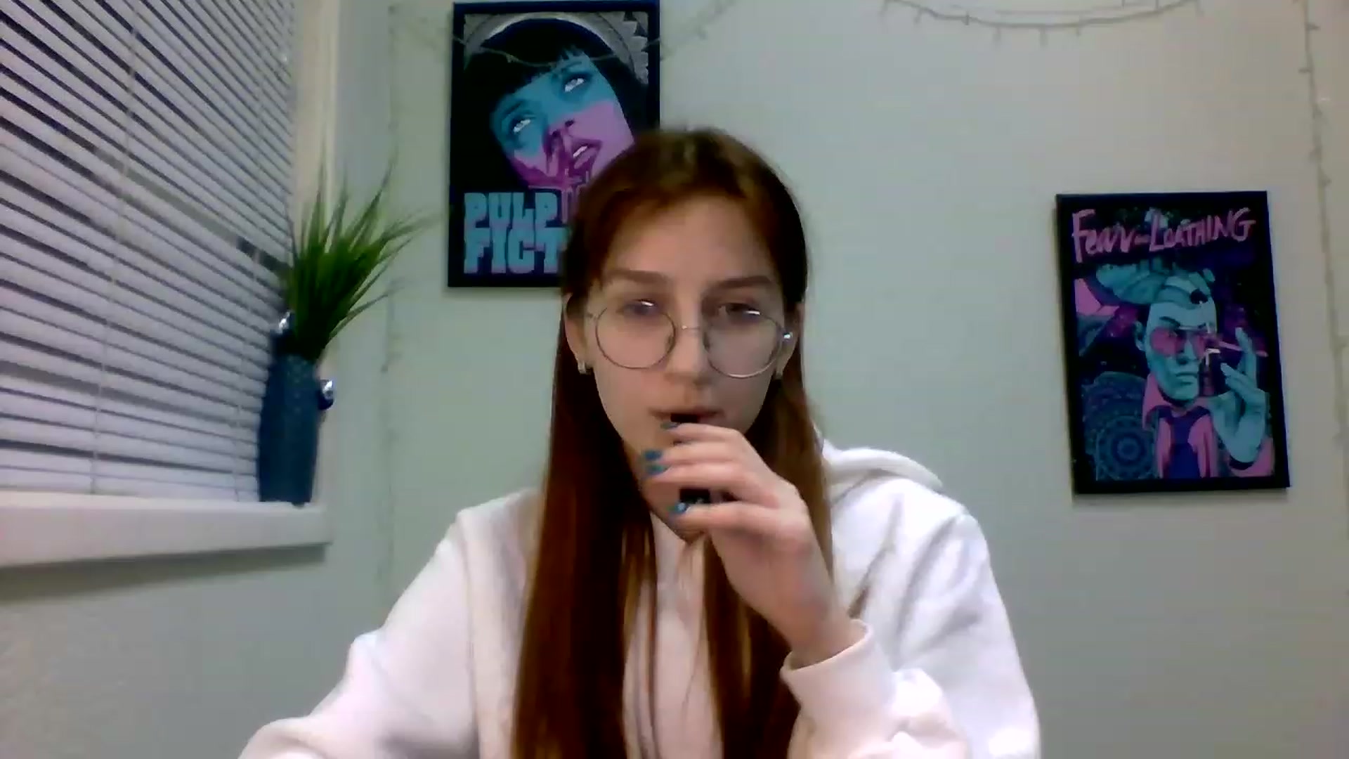 Gallery image thumbnail from Red_Hot_Fox's myfreecams stream on, 12/21/2022, 15:05 image 19 of 20