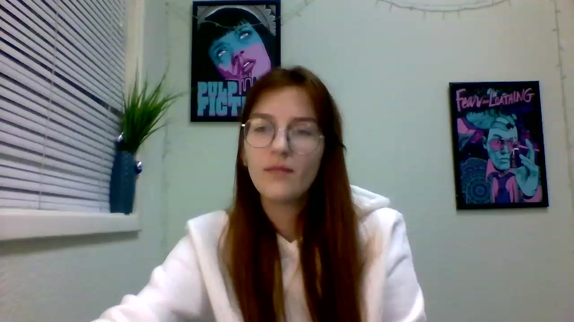 Gallery image thumbnail from Red_Hot_Fox's myfreecams stream on, 12/21/2022, 16:45 image 4 of 20